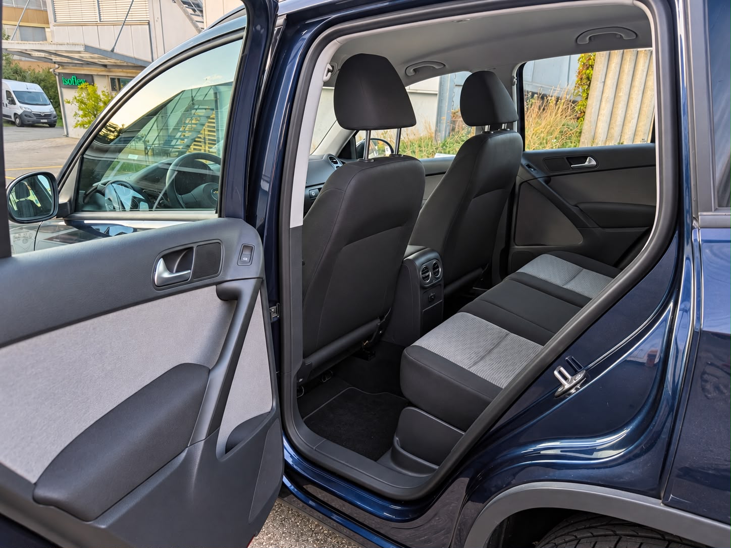 VW Tiguan 1.4 TSI BlueMotion Trend&Fun 4x2-image-18