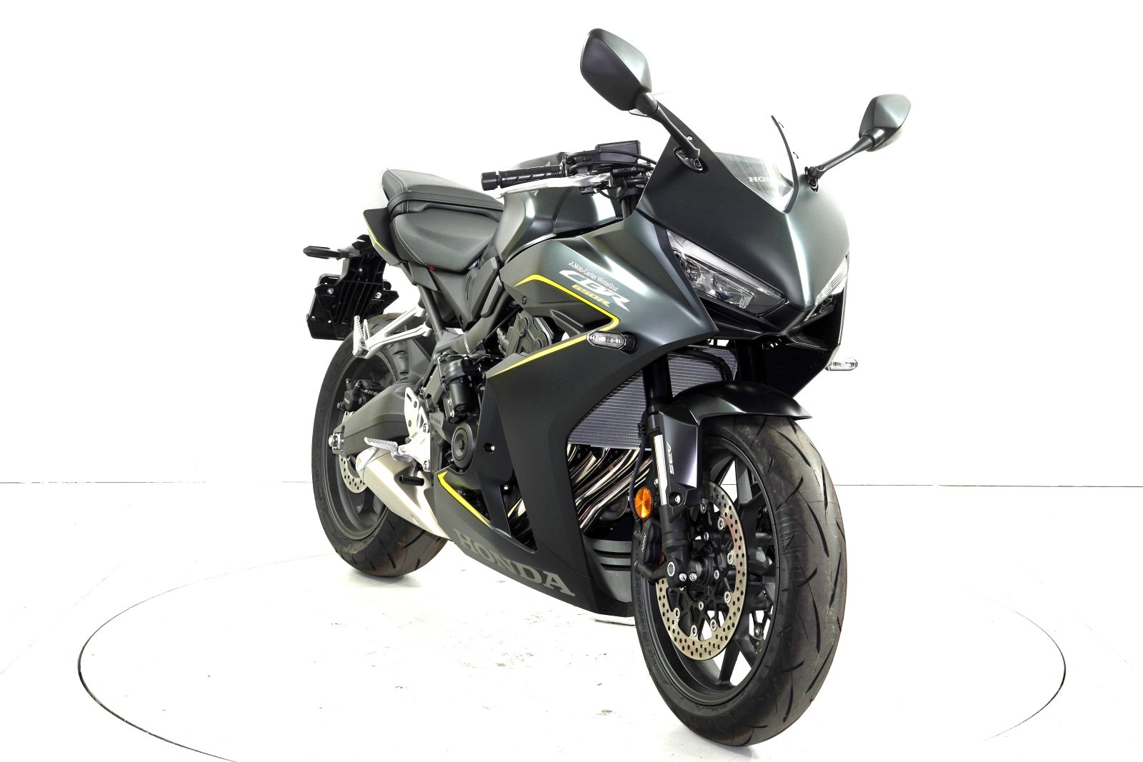HONDA CBR 650 R ABS E-Clutch-image-1