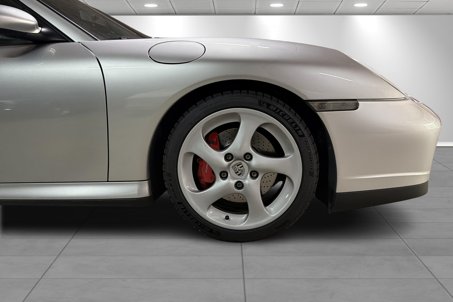 PORSCHE 911 Carrera 4 S-showroom-element-3