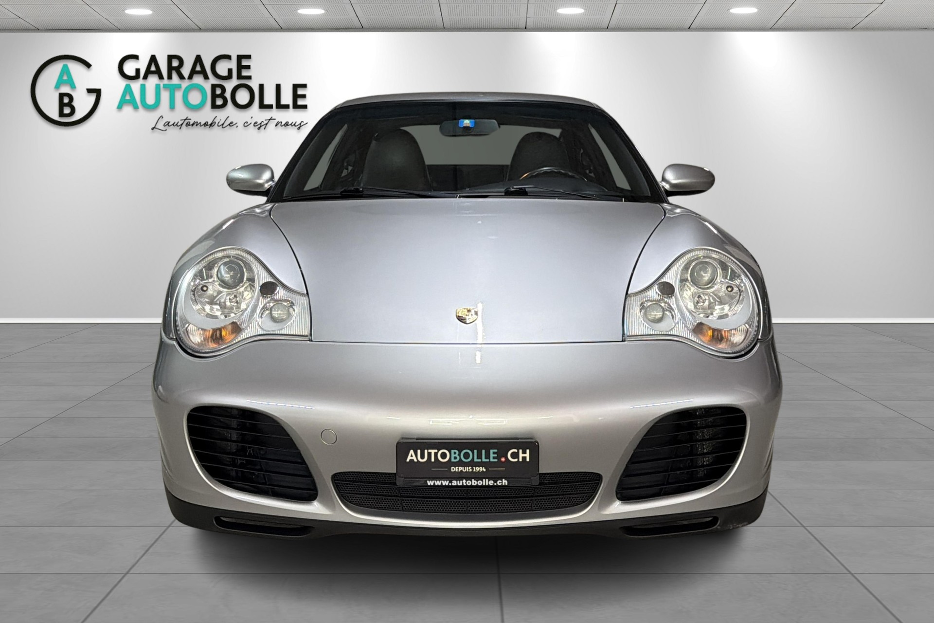 PORSCHE 911 Carrera 4 S-showroom-element-1