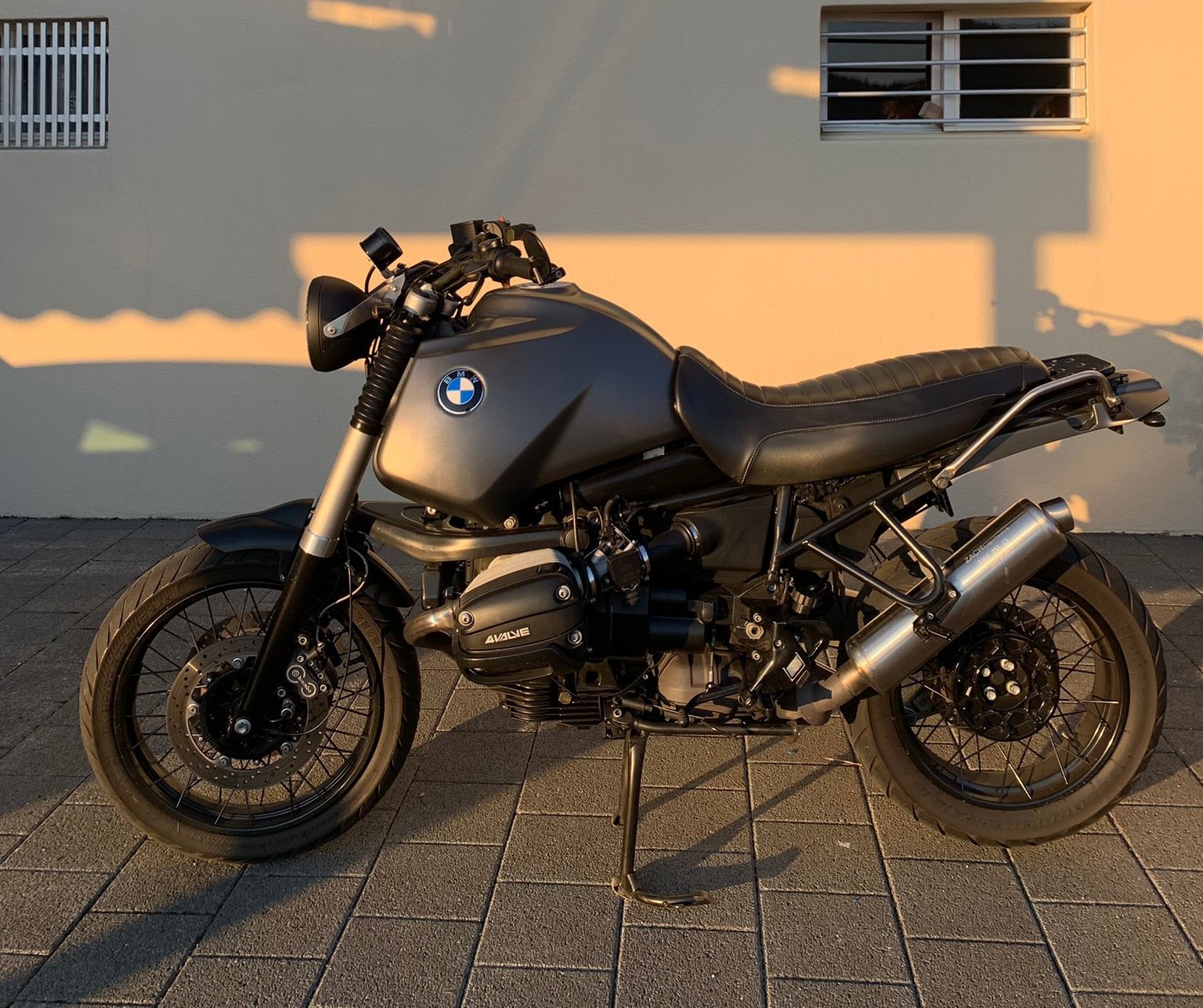 BMW R 1100 GS-image-0