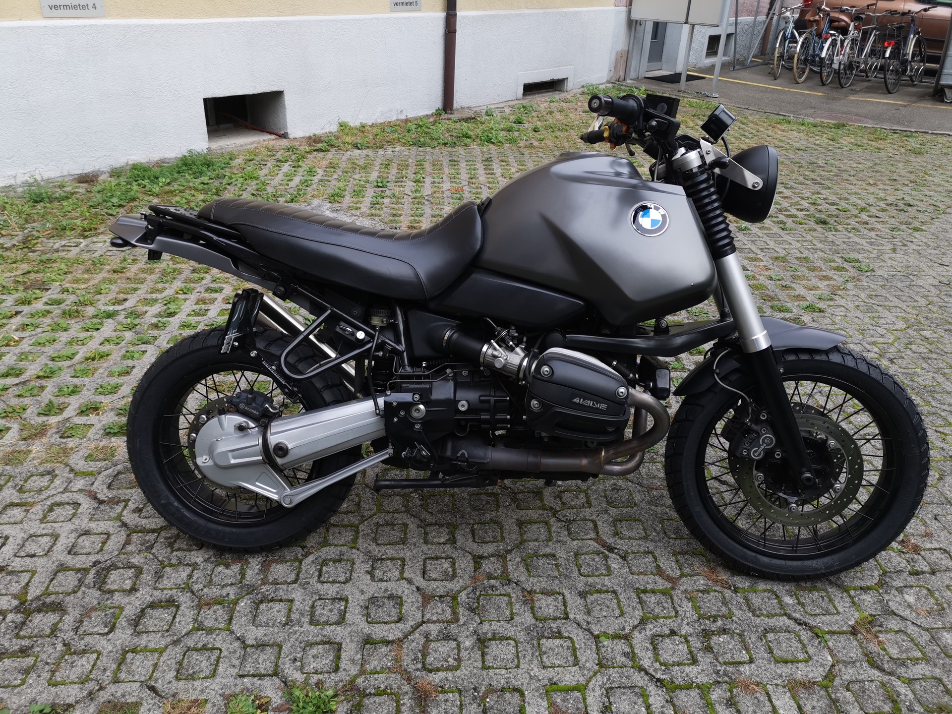 BMW R 1100 GS-image-1