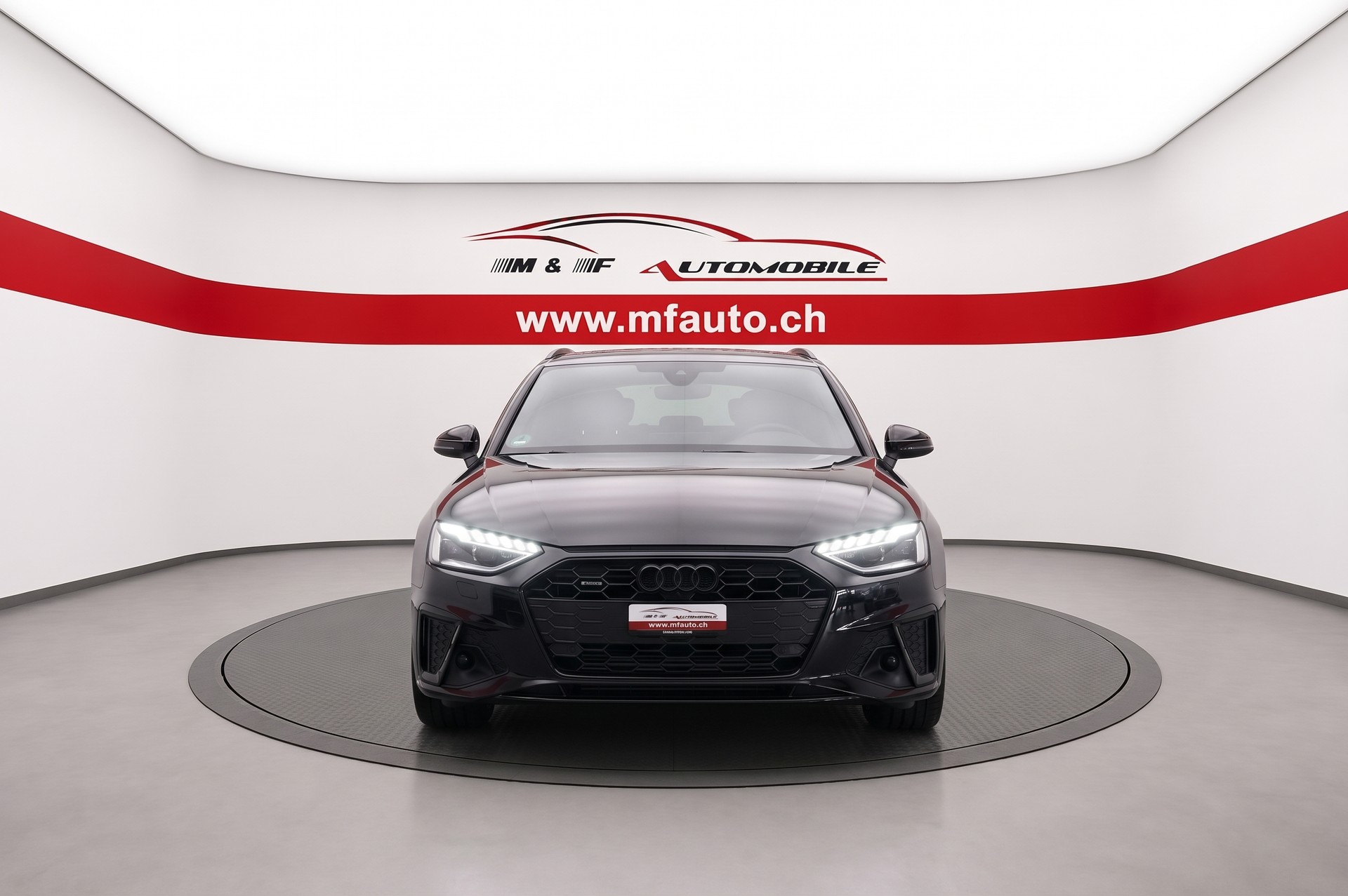 AUDI A4 Avant 2.0 40 TFSI S Line quattro S-Tronic-showroom-element-1