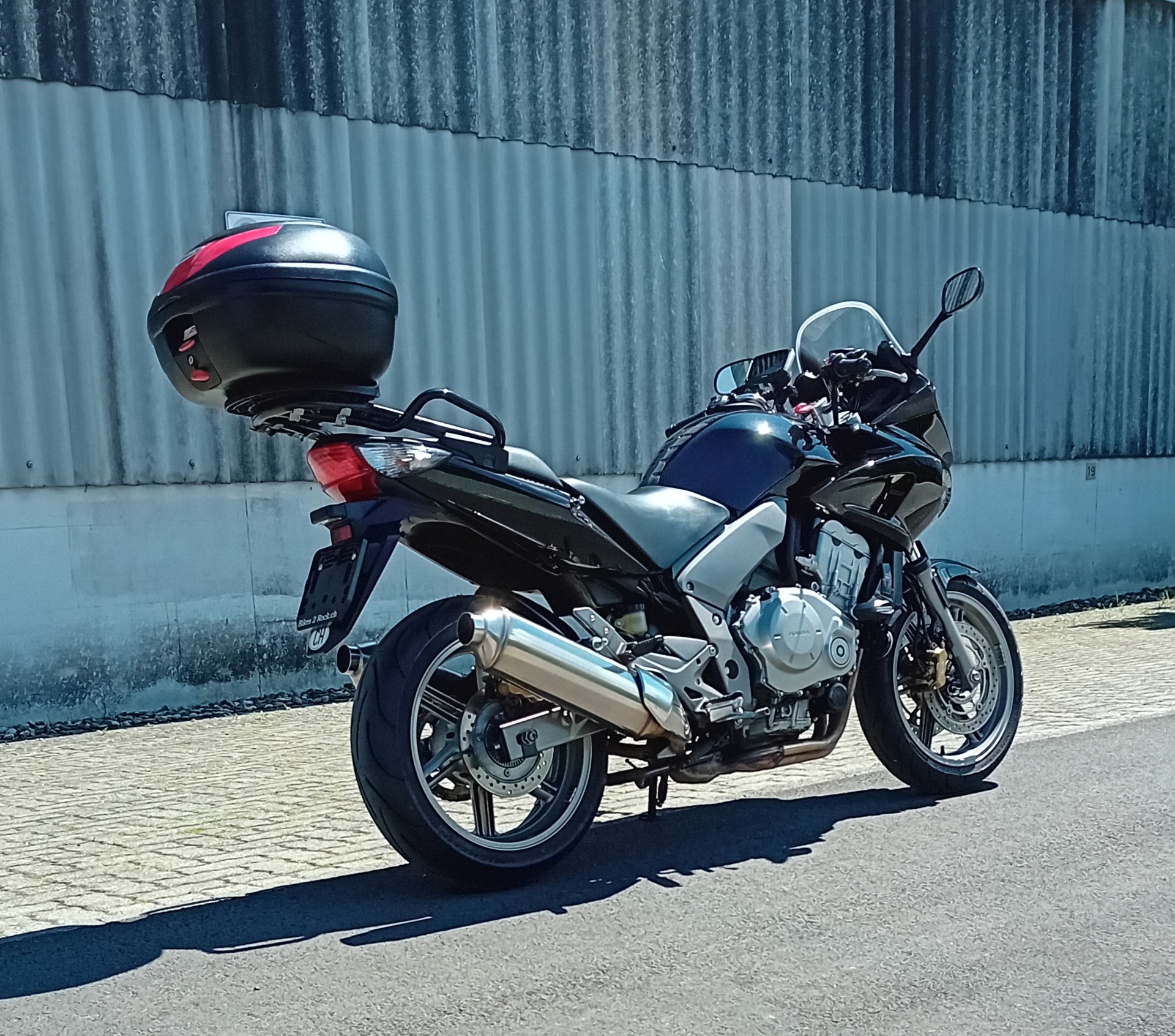 HONDA CBF 1000 ABS-image-2