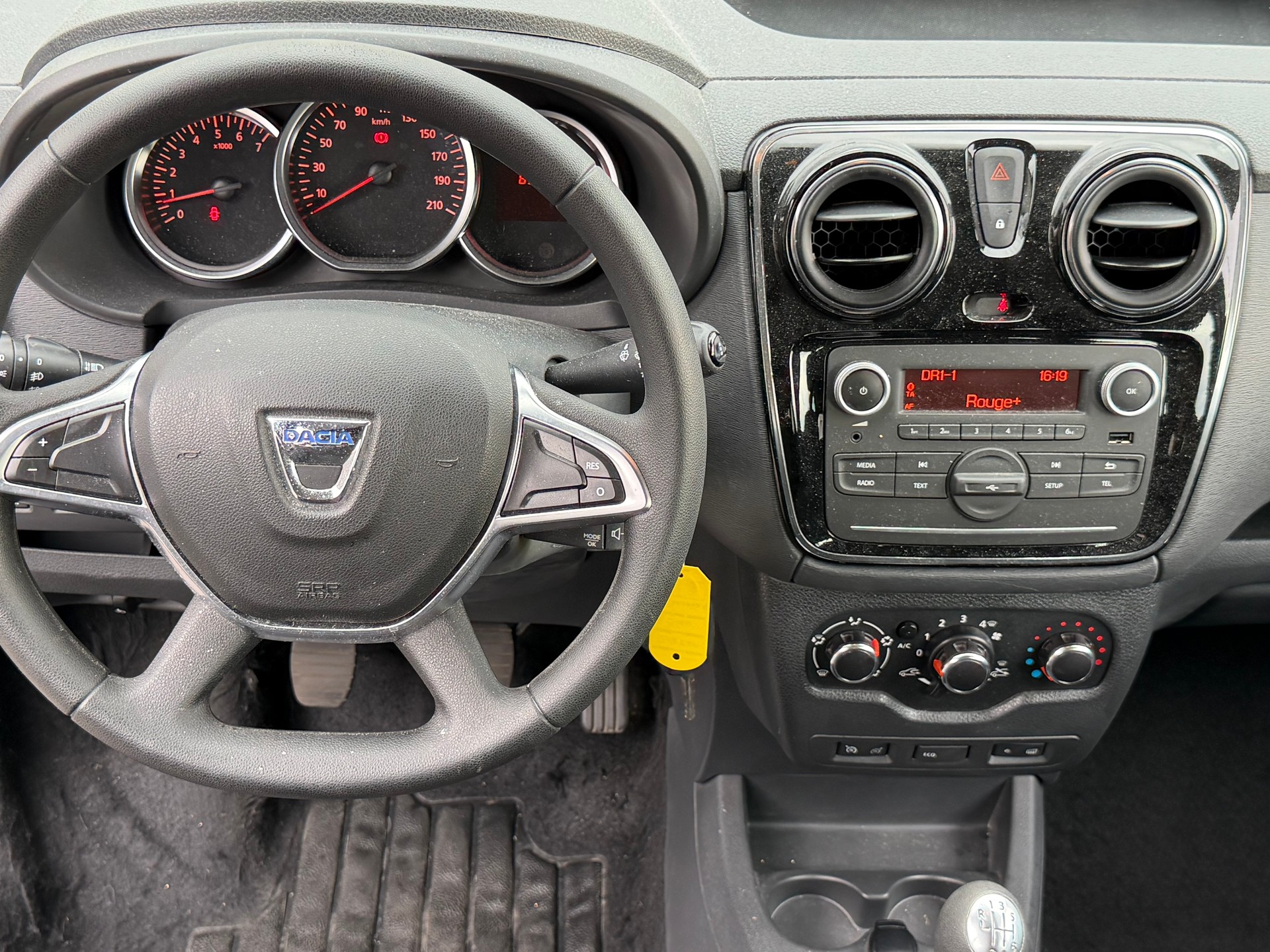 DACIA Dokker TCE 130 16V Comfort-image-8