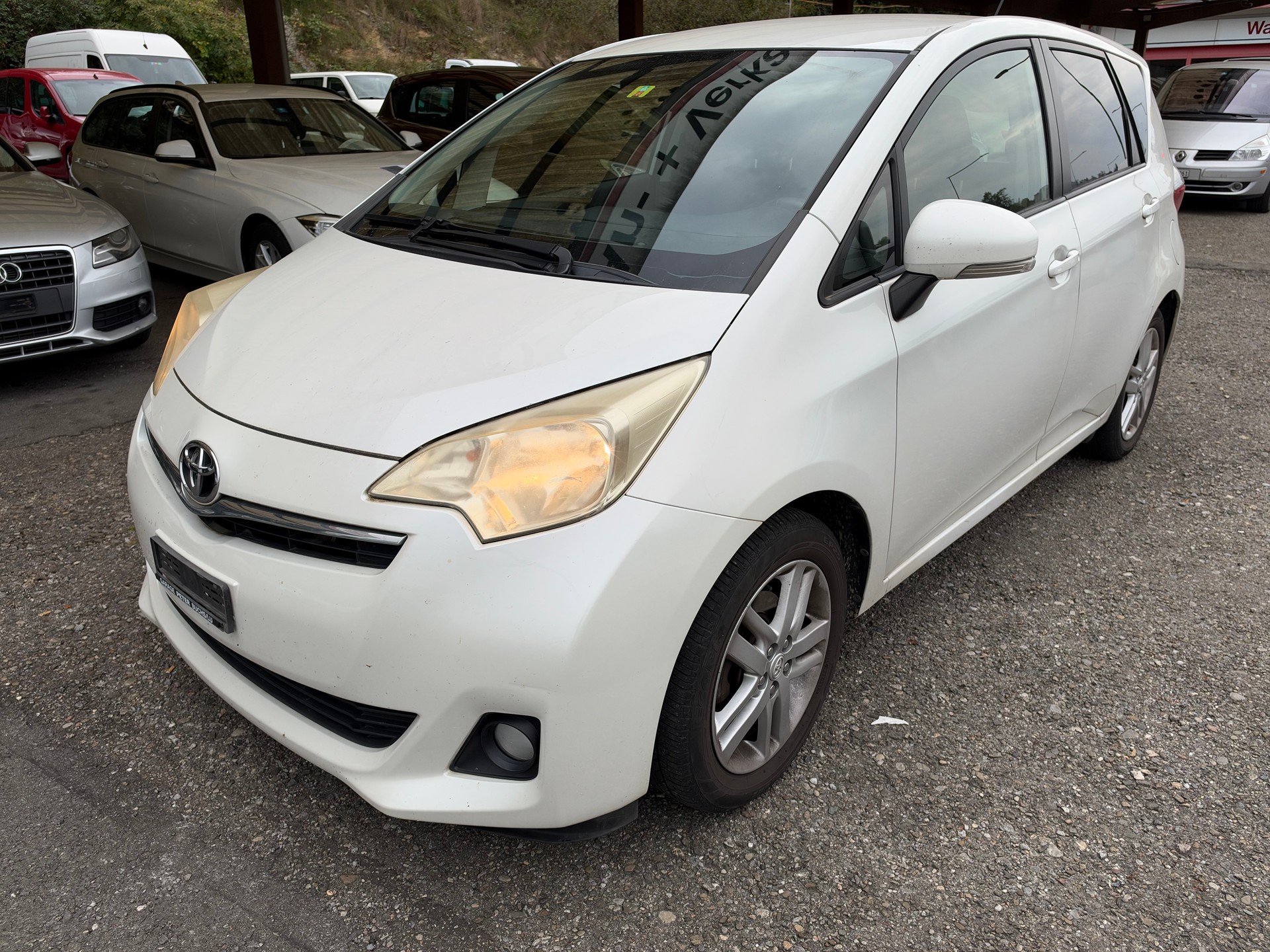 TOYOTA Verso-S 1.33 Linea Luna-image-2