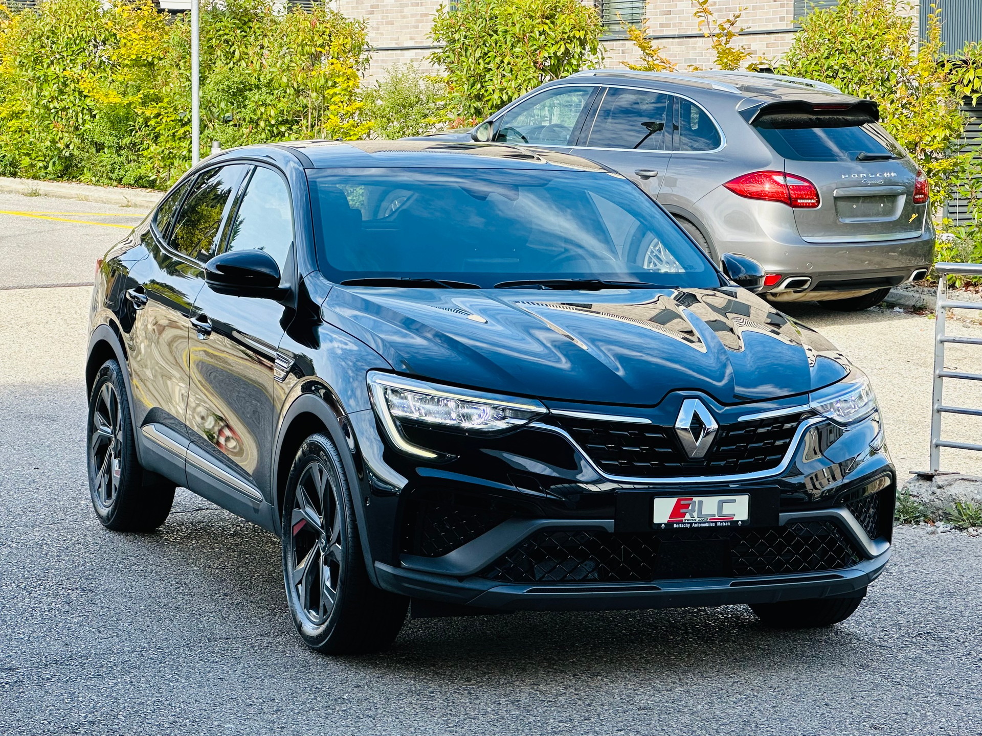 RENAULT Arkana 1.3 TCe R.S.Line EDC-showroom-element-3