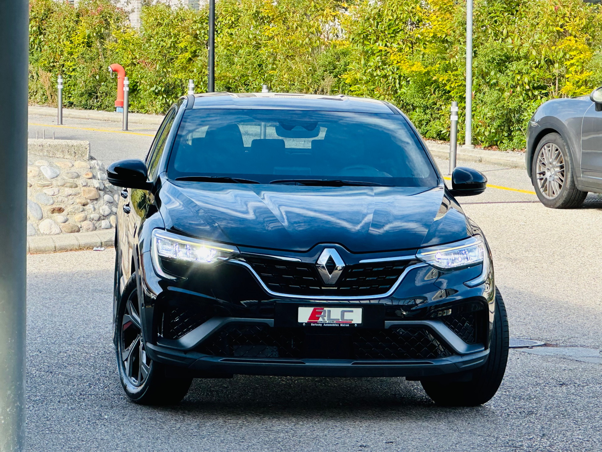 RENAULT Arkana 1.3 TCe R.S.Line EDC-showroom-element-2