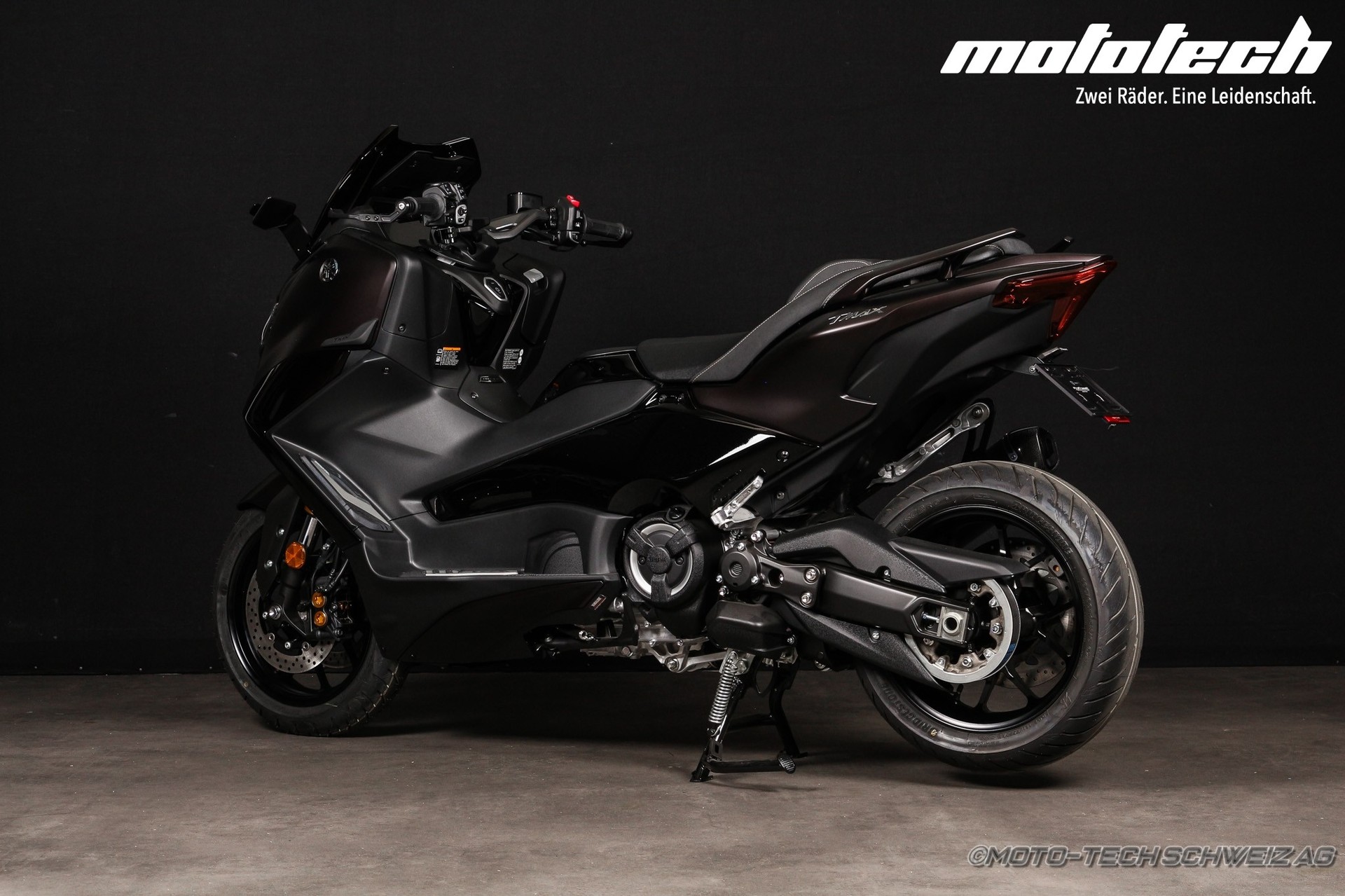 YAMAHA T-MAX Tech-Max 560-image-2