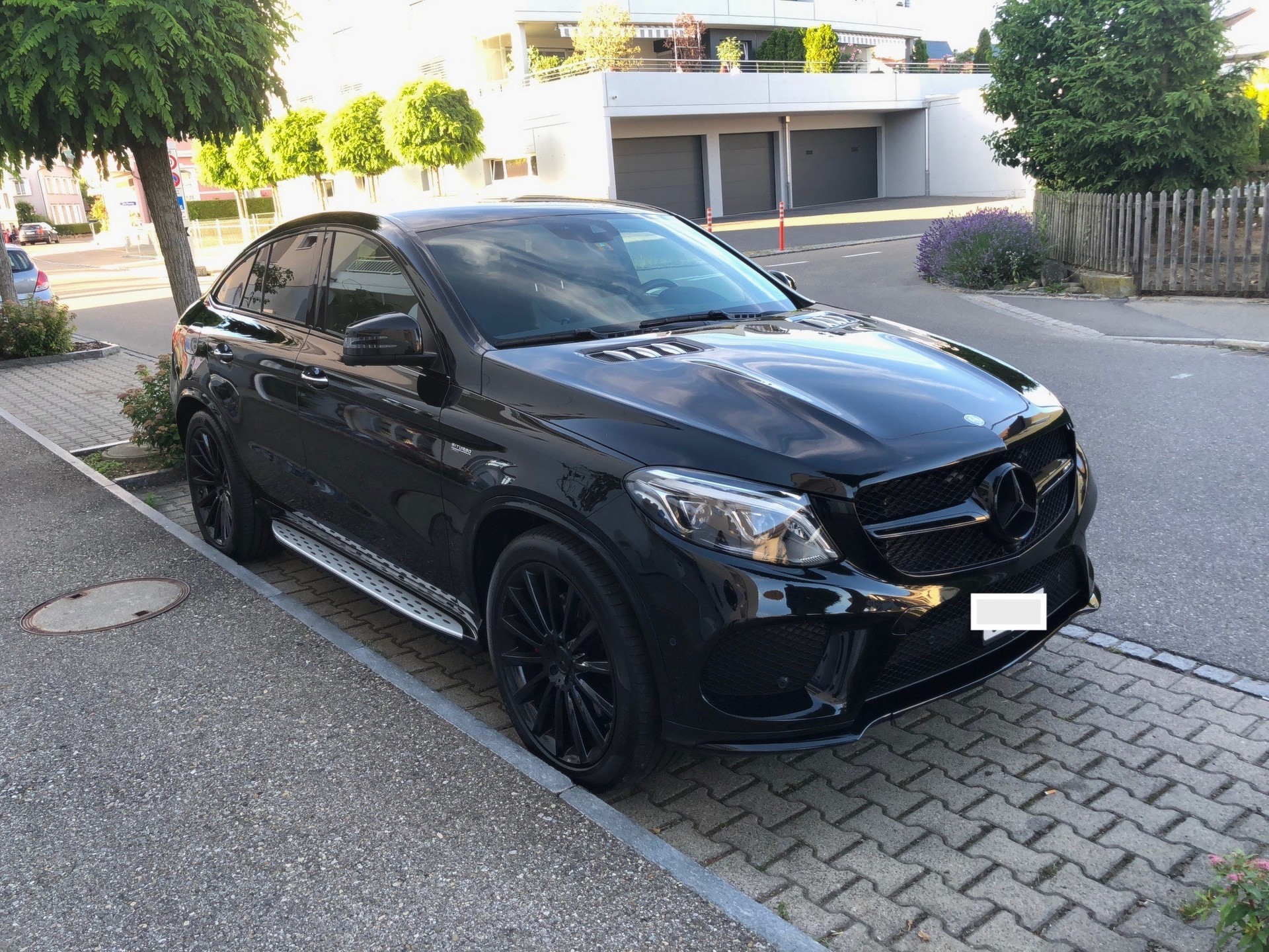 MERCEDES-BENZ GLE Coupé 43 AMG 4Matic 9G-Tronic-image-4