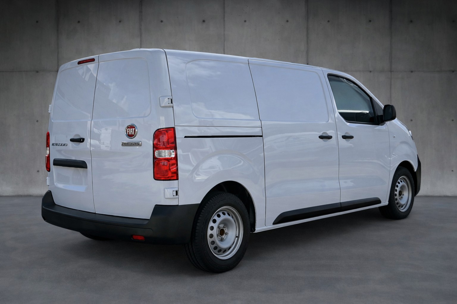 FIAT E-Scudo 50kWh L2 Lounge Swiss-showroom-element-2