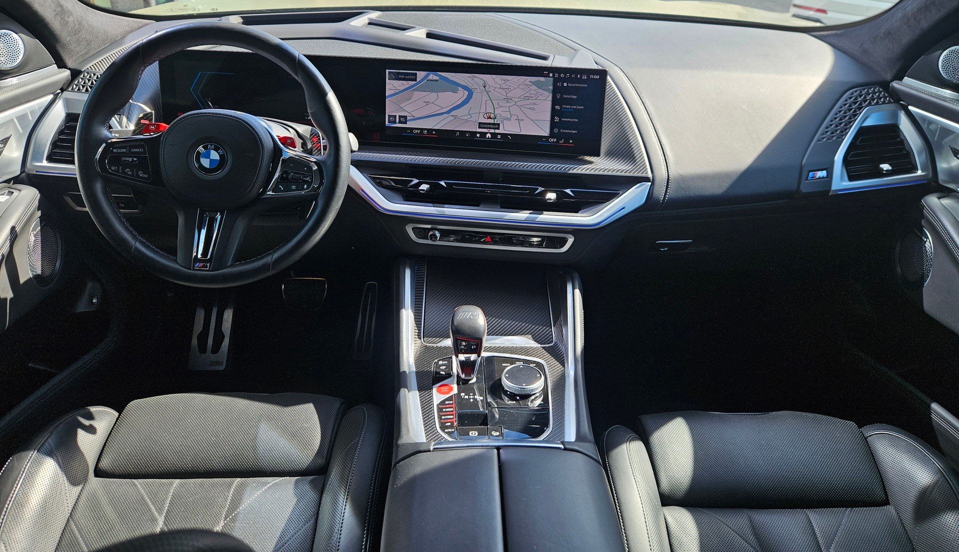 BMW XM xDrive PHEV Steptronic-image-6