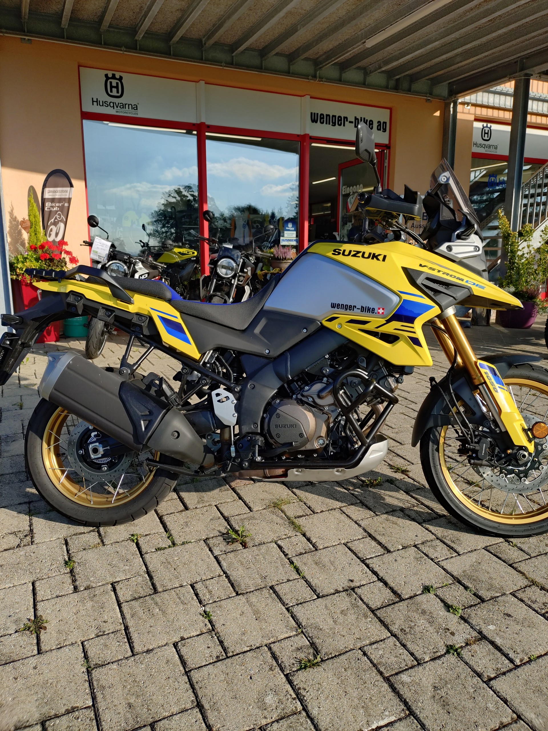SUZUKI DL 1050 DE-image-5