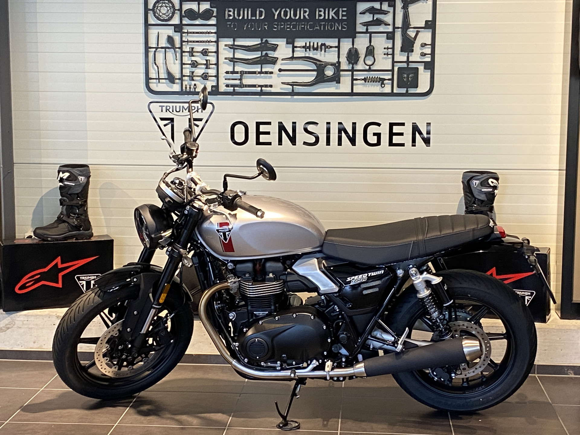 TRIUMPH Speed Twin 900 (4.49 % Power Leasing - Gültig bis 31.06.2026)-image-0
