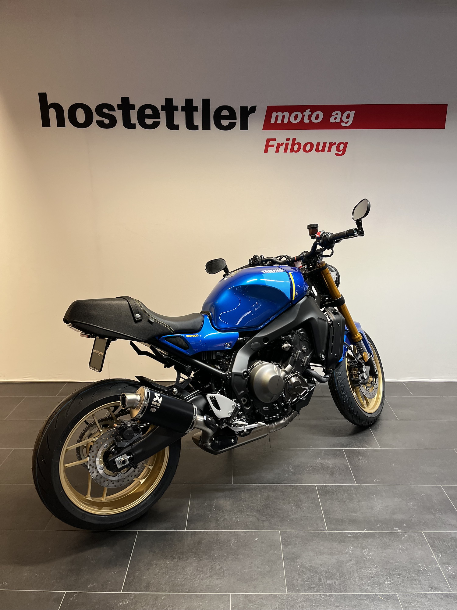 YAMAHA XSR 900-image-2