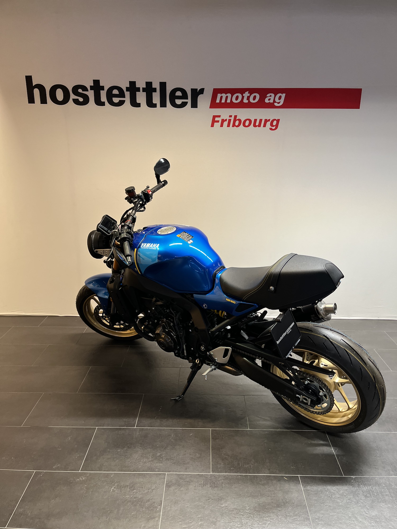 YAMAHA XSR 900-image-4