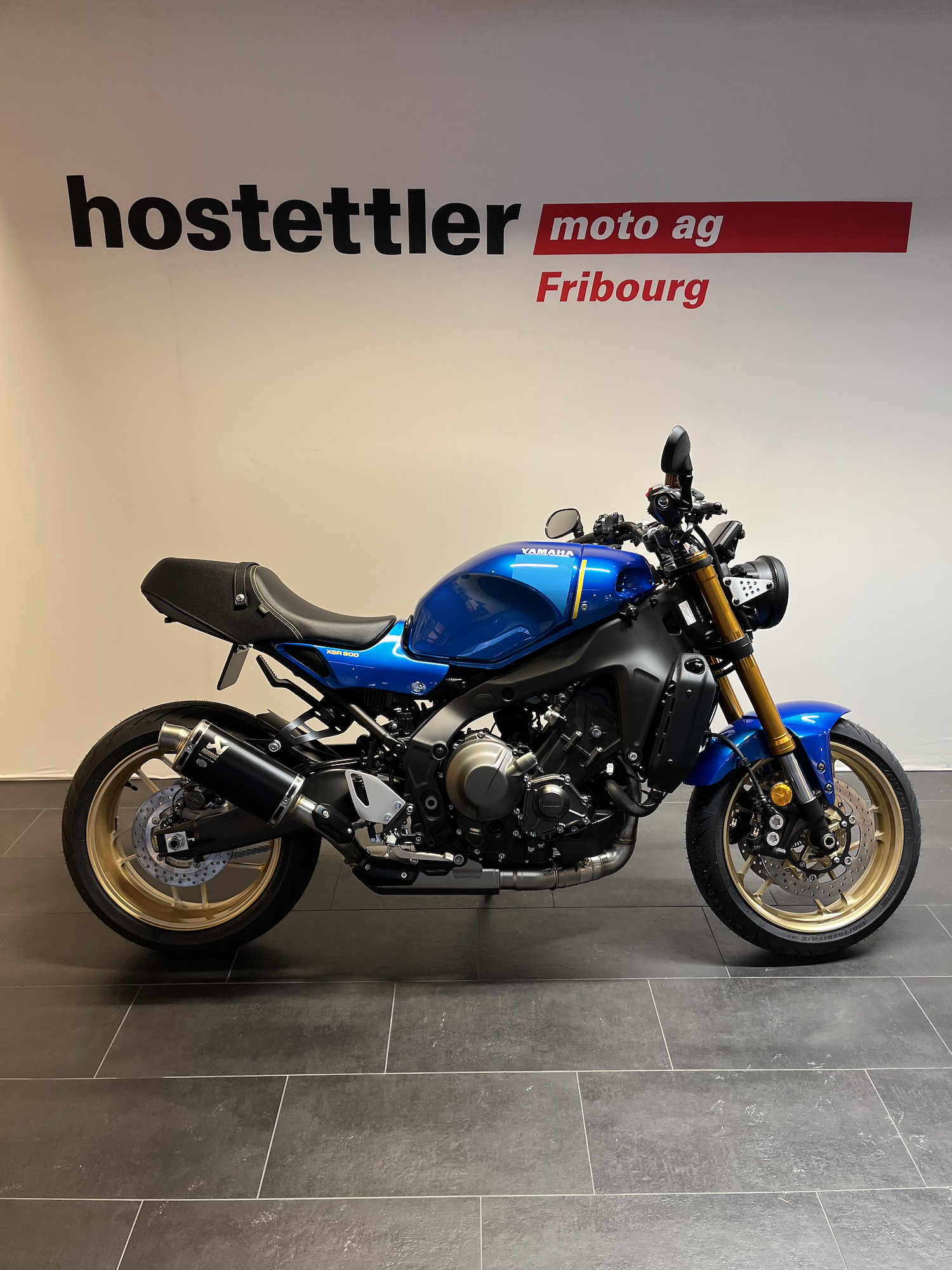 YAMAHA XSR 900-image-1