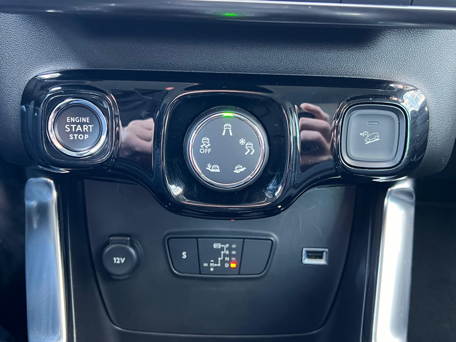 CITROEN C3 Aircross 1.2 PureTech 130 Max-image-17