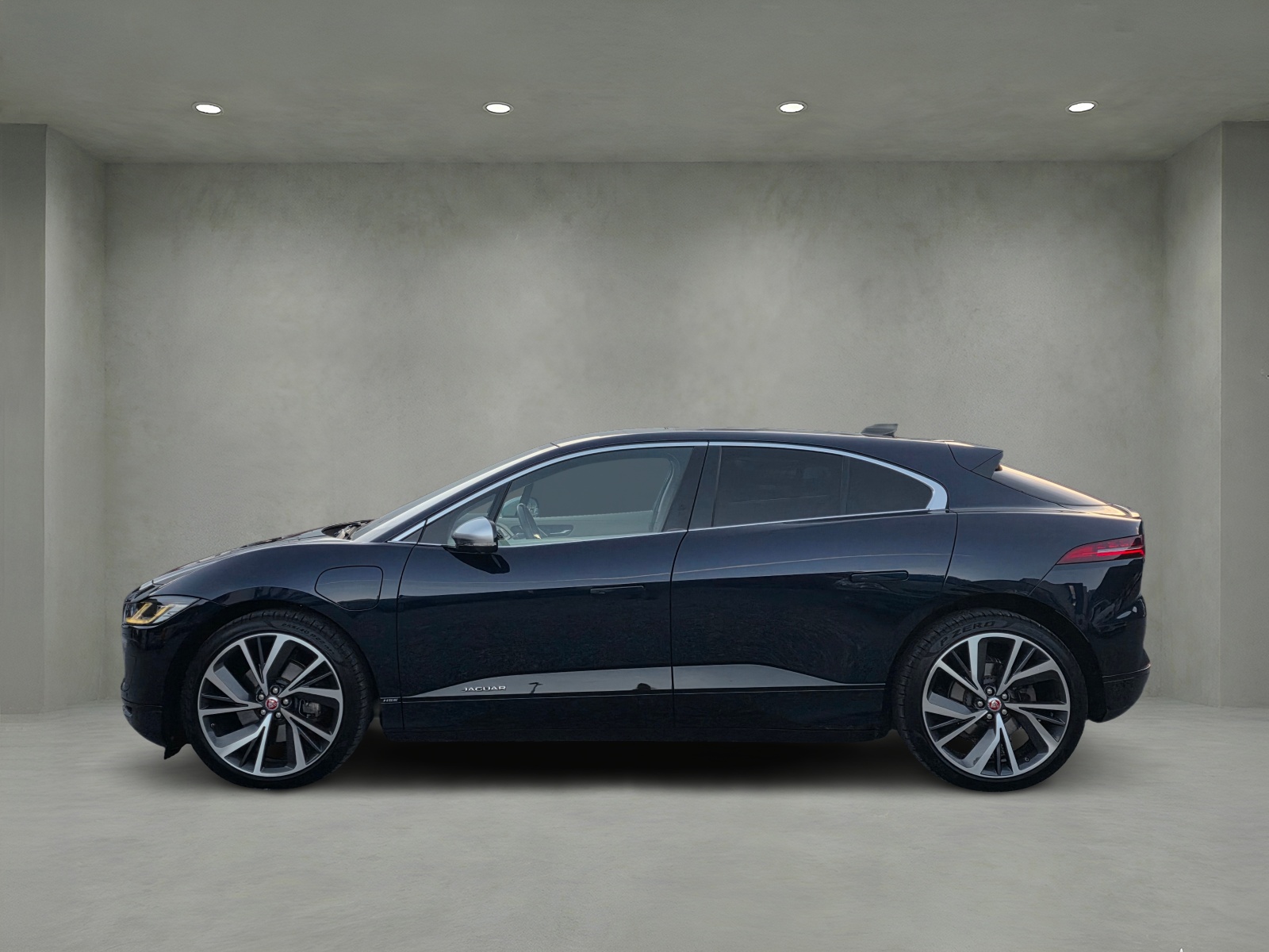 JAGUAR I-Pace EV400 HSE AWD-showroom-element-2