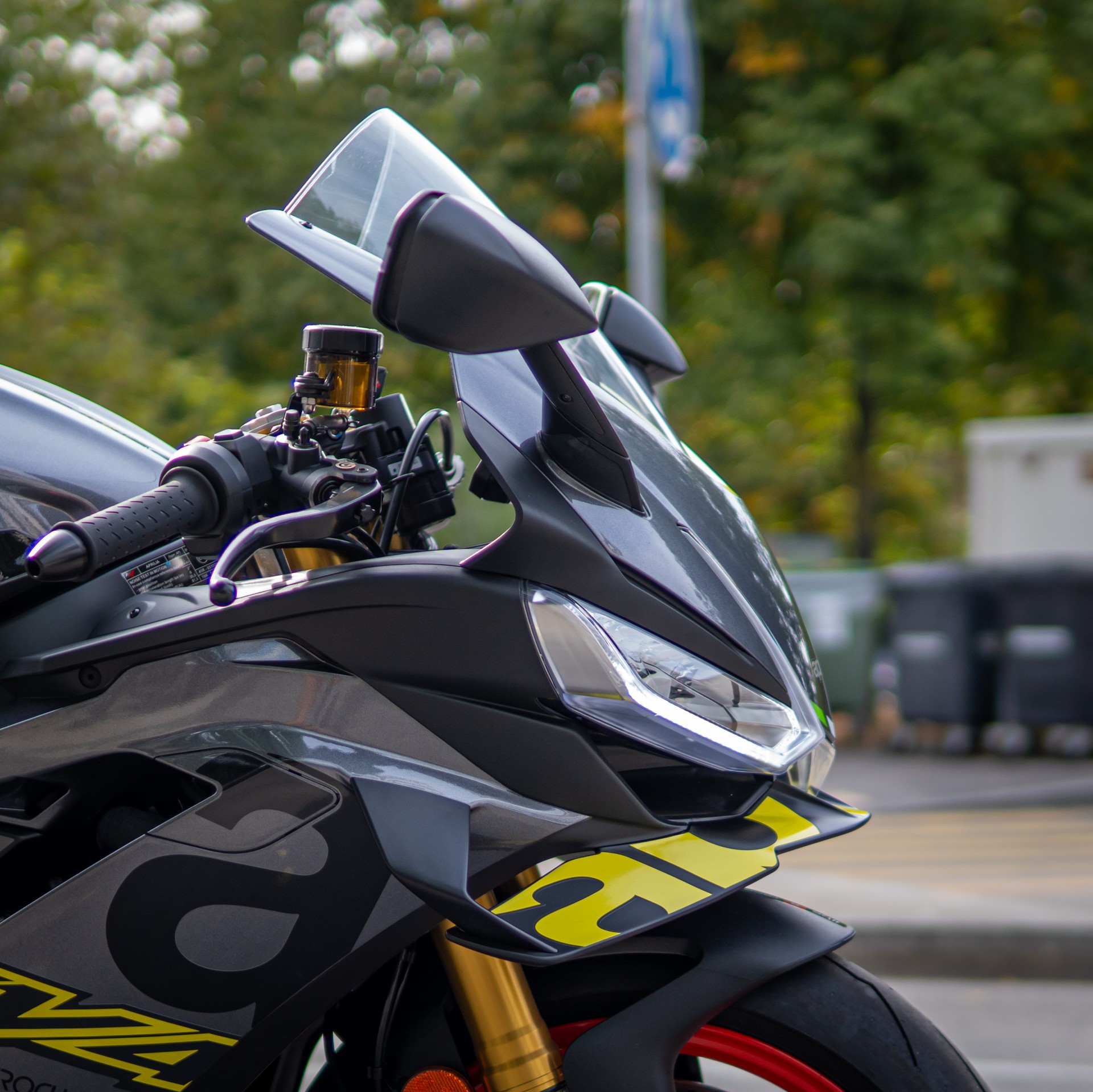 APRILIA RSV4 1100 E5+-image-6