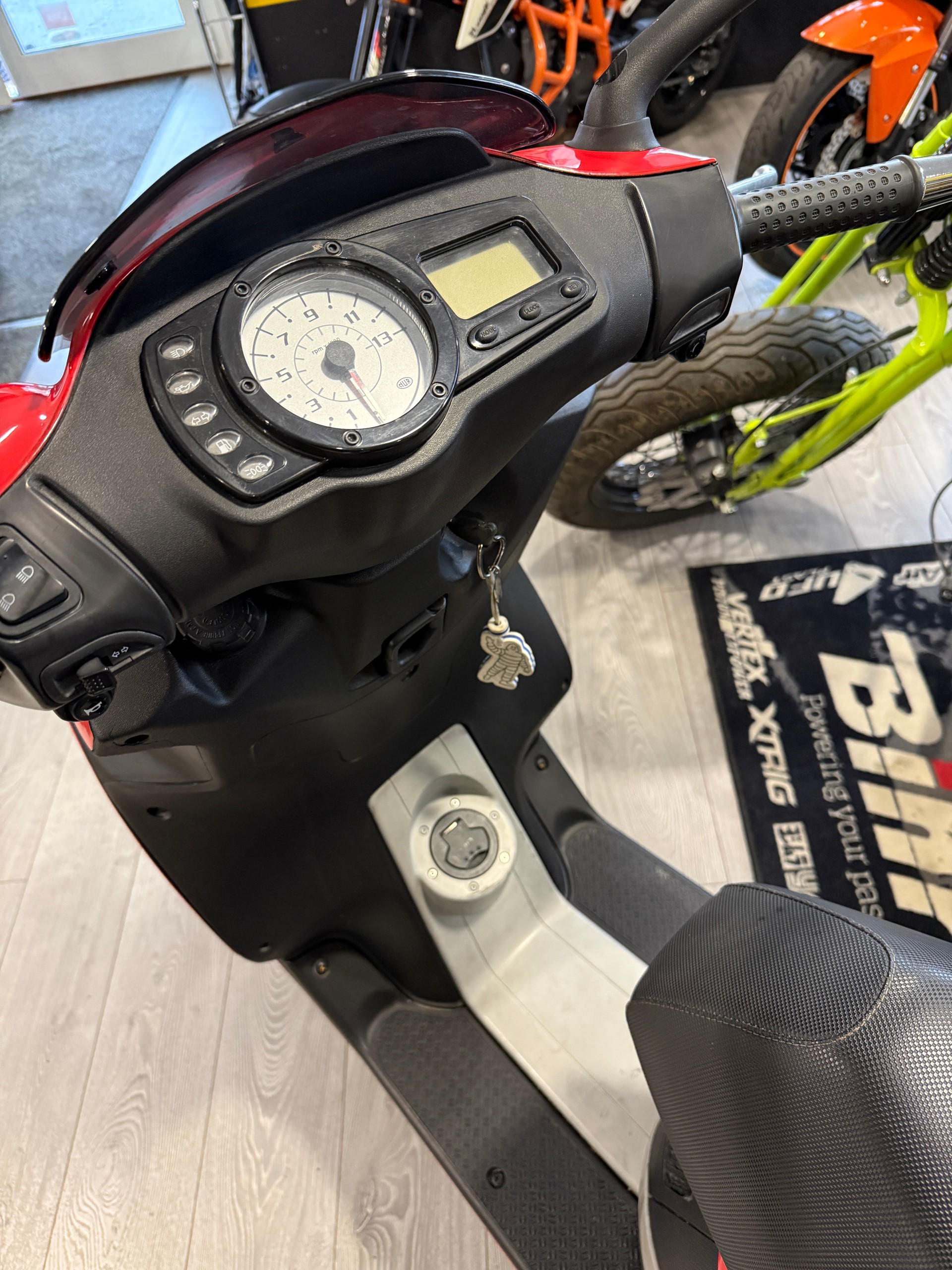 PIAGGIO NRG 50 Power Acqua-image-5