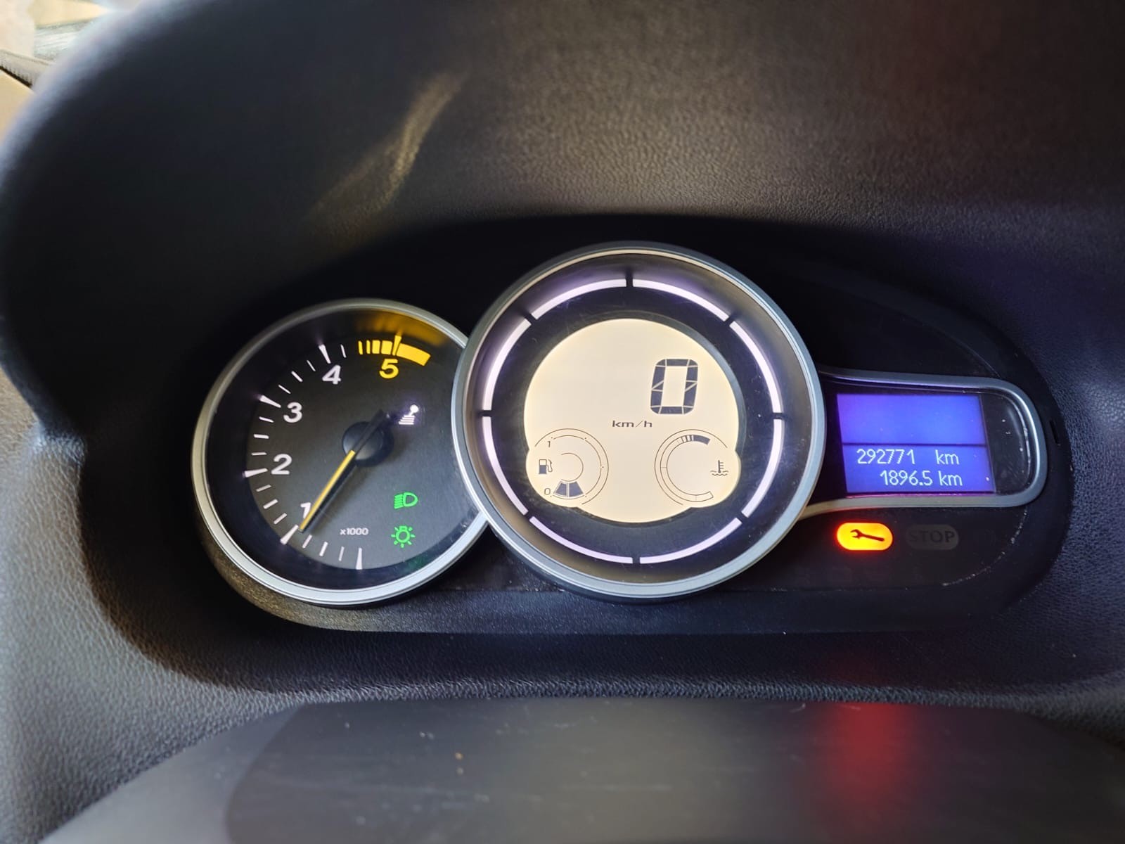 RENAULT Mégane Grandtour 1.5 dCi Expression-image-7