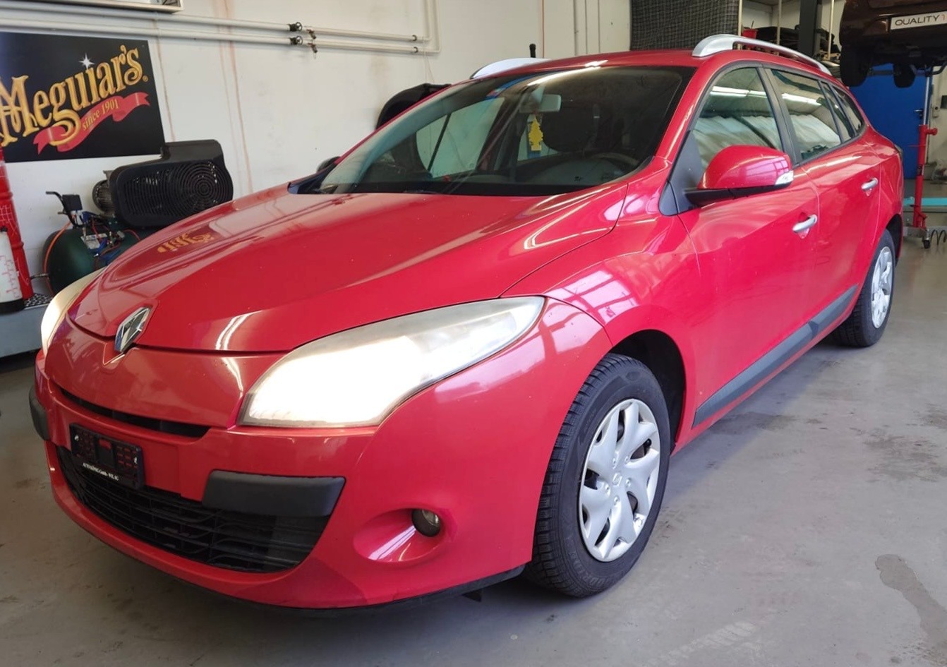 RENAULT Mégane Grandtour 1.5 dCi Expression-image-1