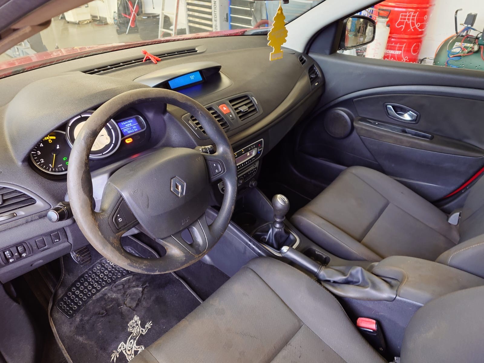 RENAULT Mégane Grandtour 1.5 dCi Expression-image-8