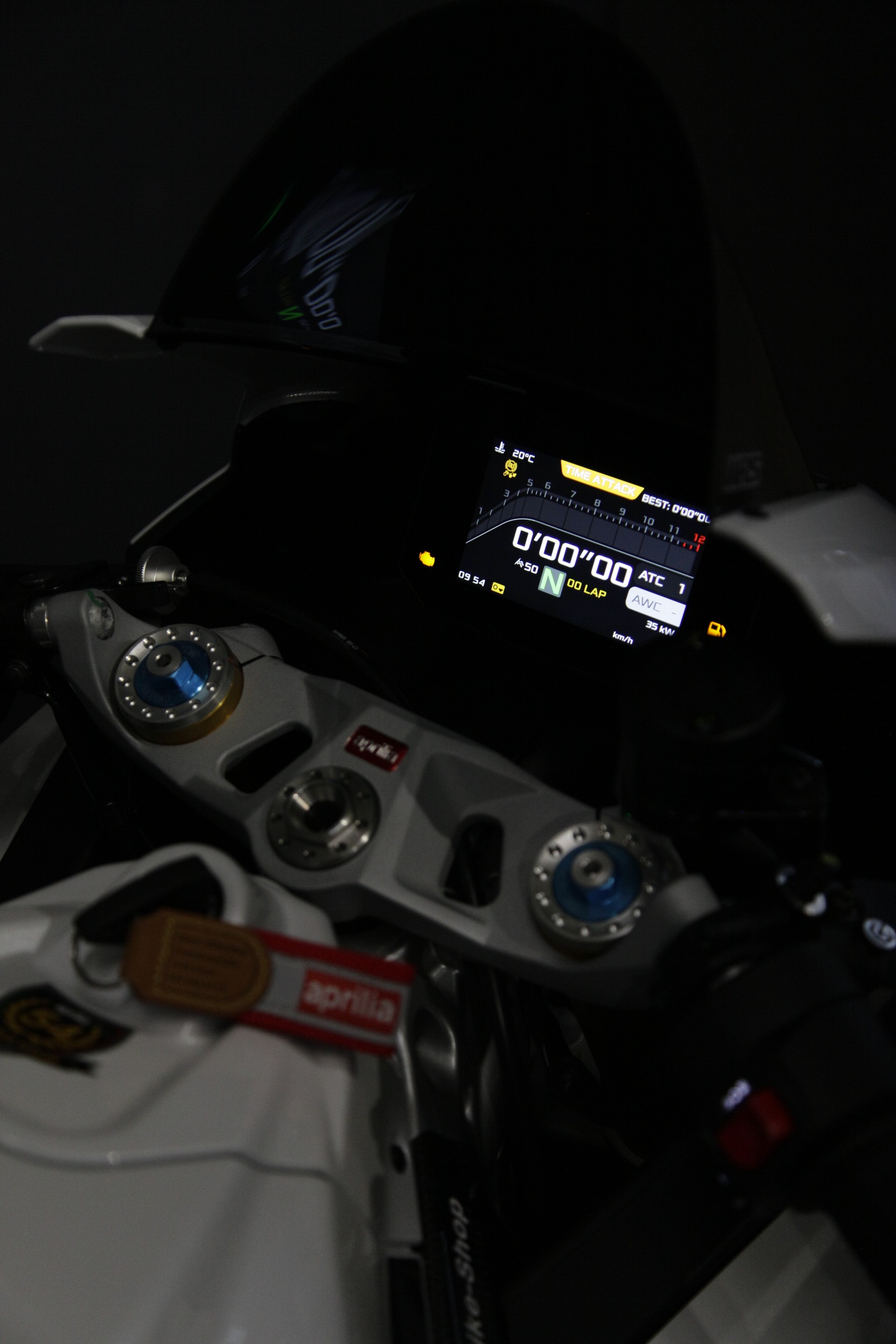 APRILIA RS 660 Factory White Edition E5+ (105ps)-image-6