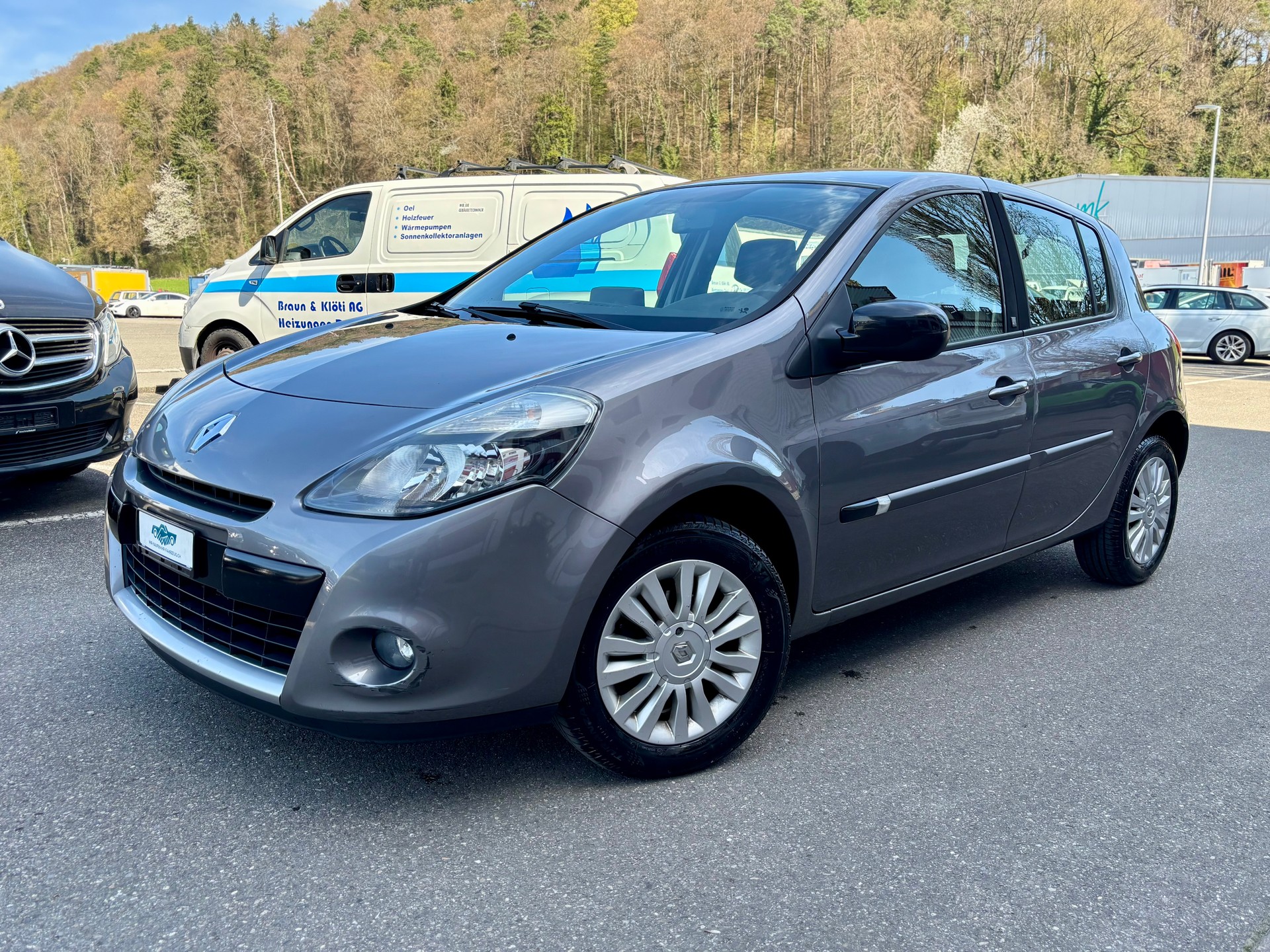 RENAULT Clio 1.2 16V Turbo Night&Day