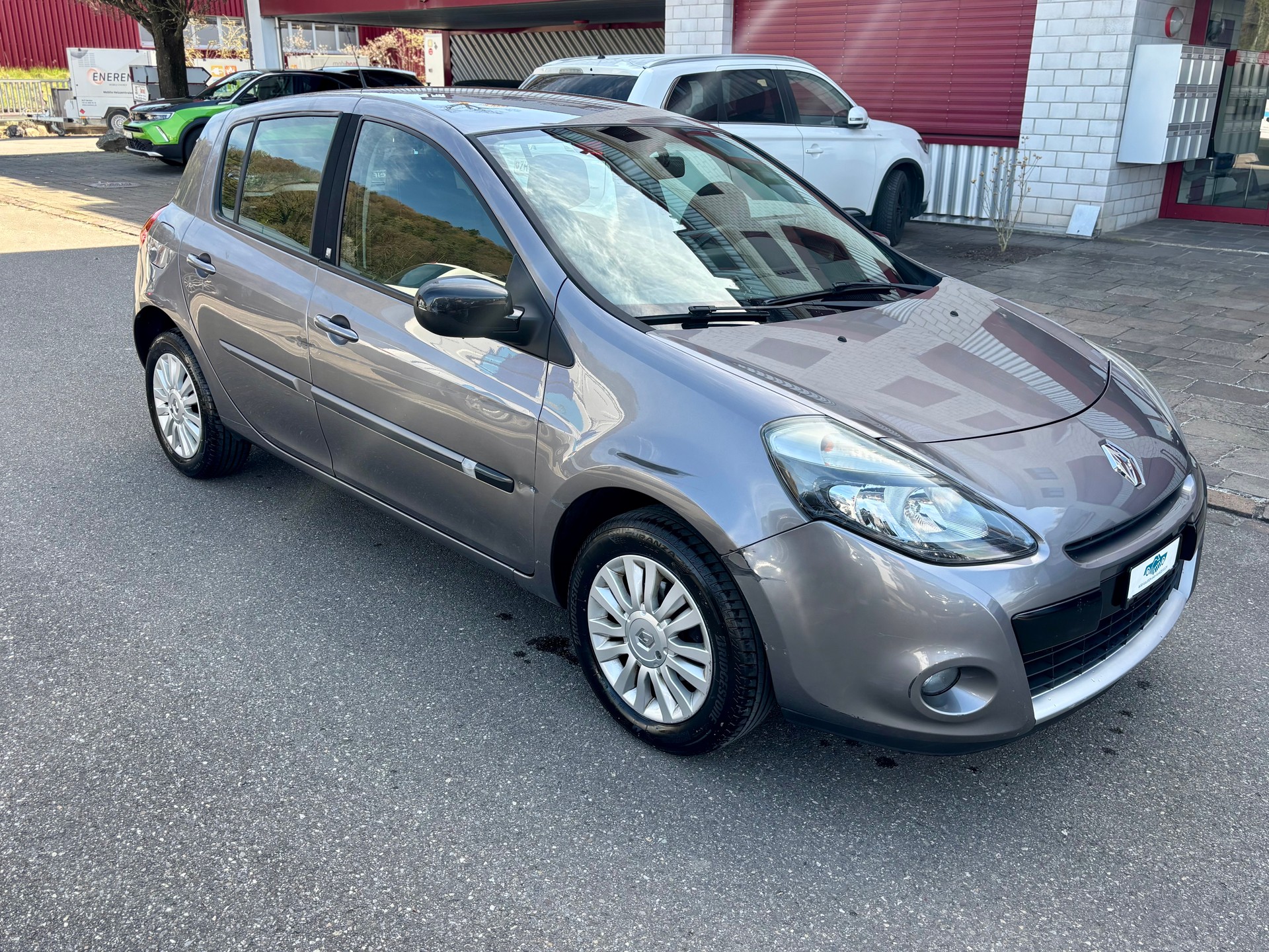 RENAULT Clio 1.2 16V Turbo Night&Day-showroom-element-2