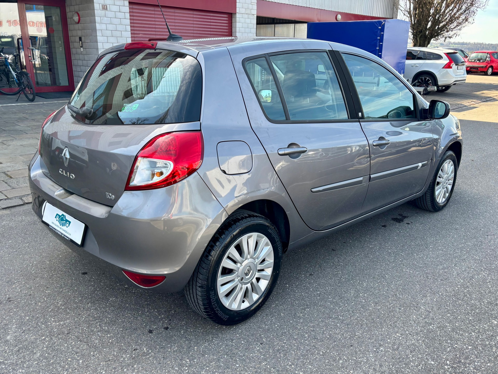 RENAULT Clio 1.2 16V Turbo Night&Day-showroom-element-3