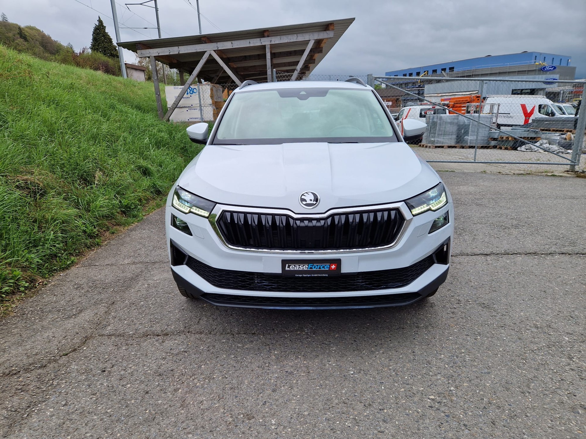 SKODA Karoq 2.0 TDI CR Style 4x4 DSG-showroom-element-1