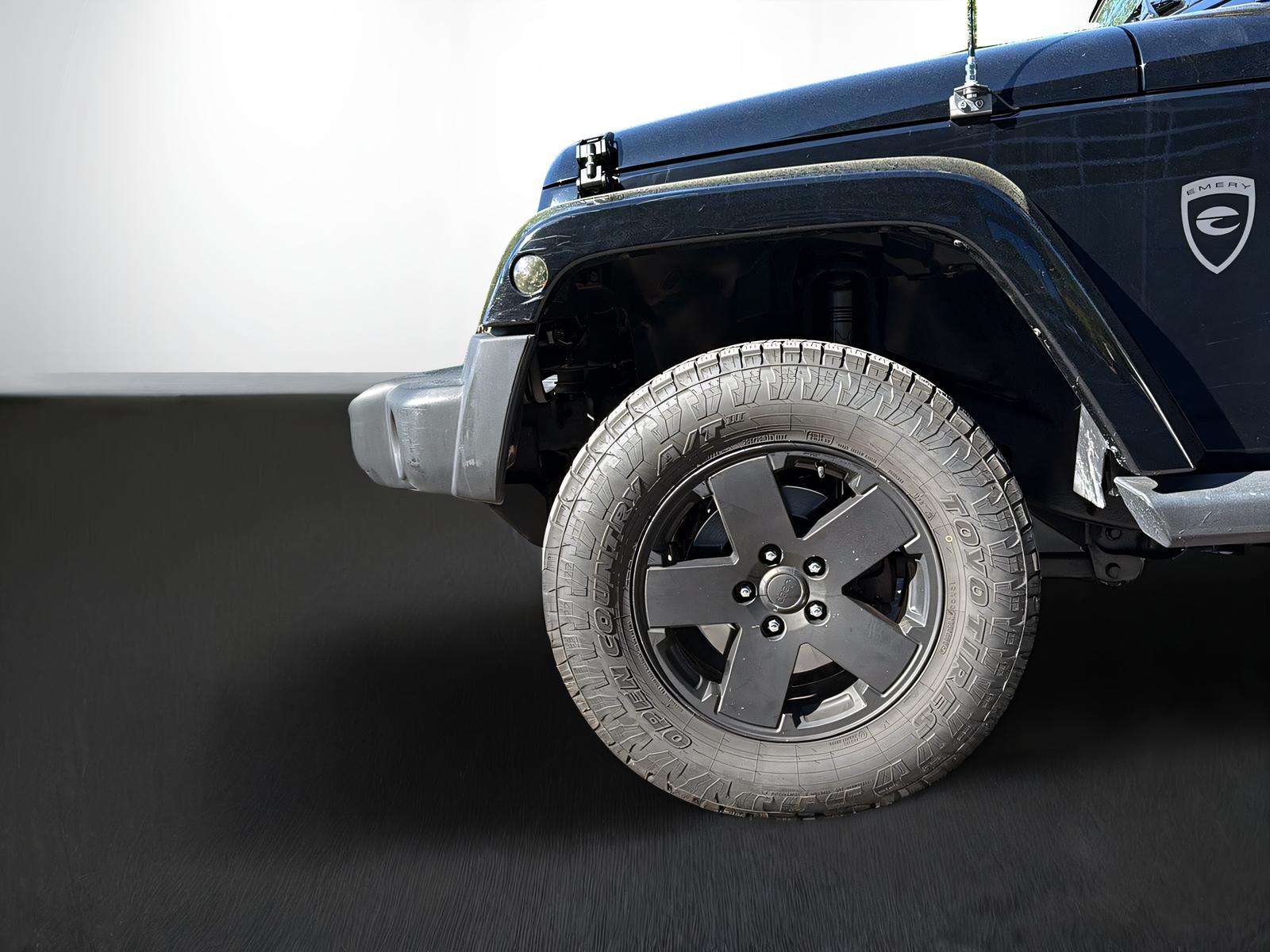 JEEP Wrangler 2.8 CRD Sahara Unlimited-image-4