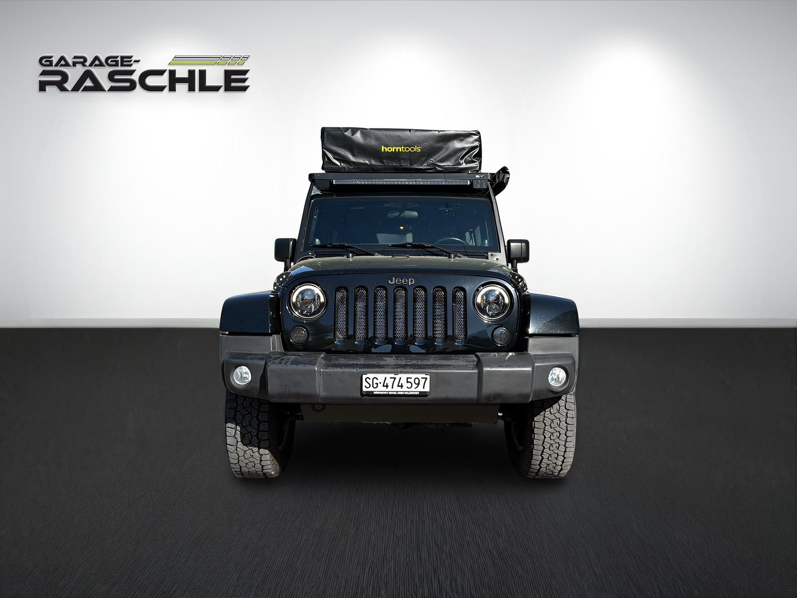 JEEP Wrangler 2.8 CRD Sahara Unlimited-image-1