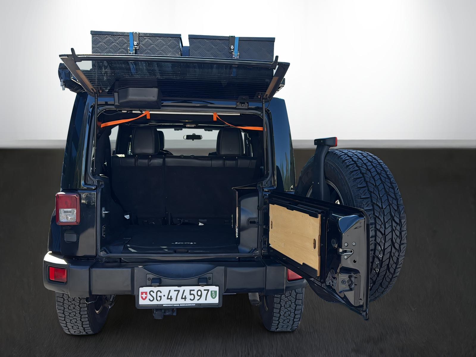 JEEP Wrangler 2.8 CRD Sahara Unlimited-image-6