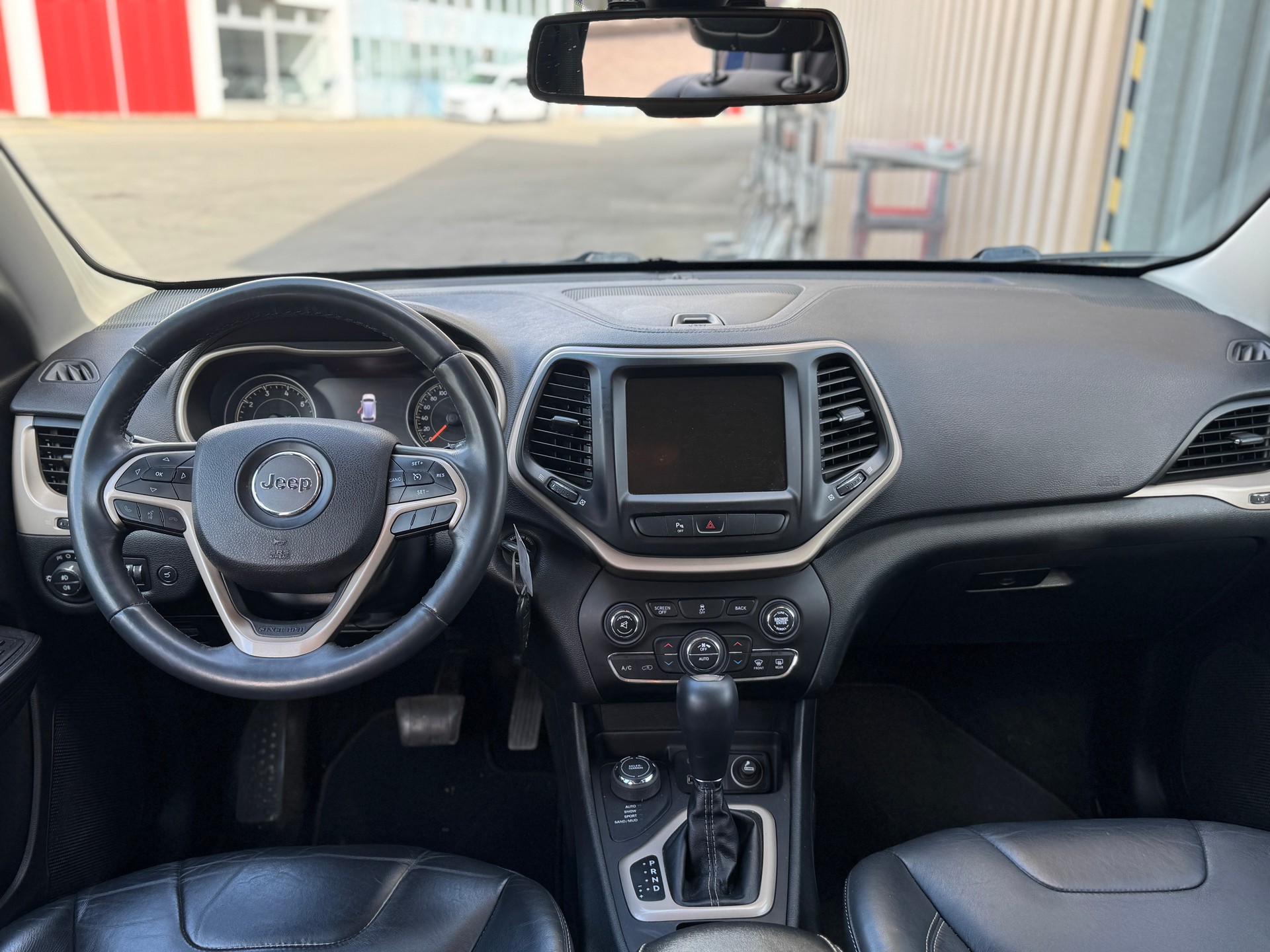 JEEP Limited 2.4-image-9