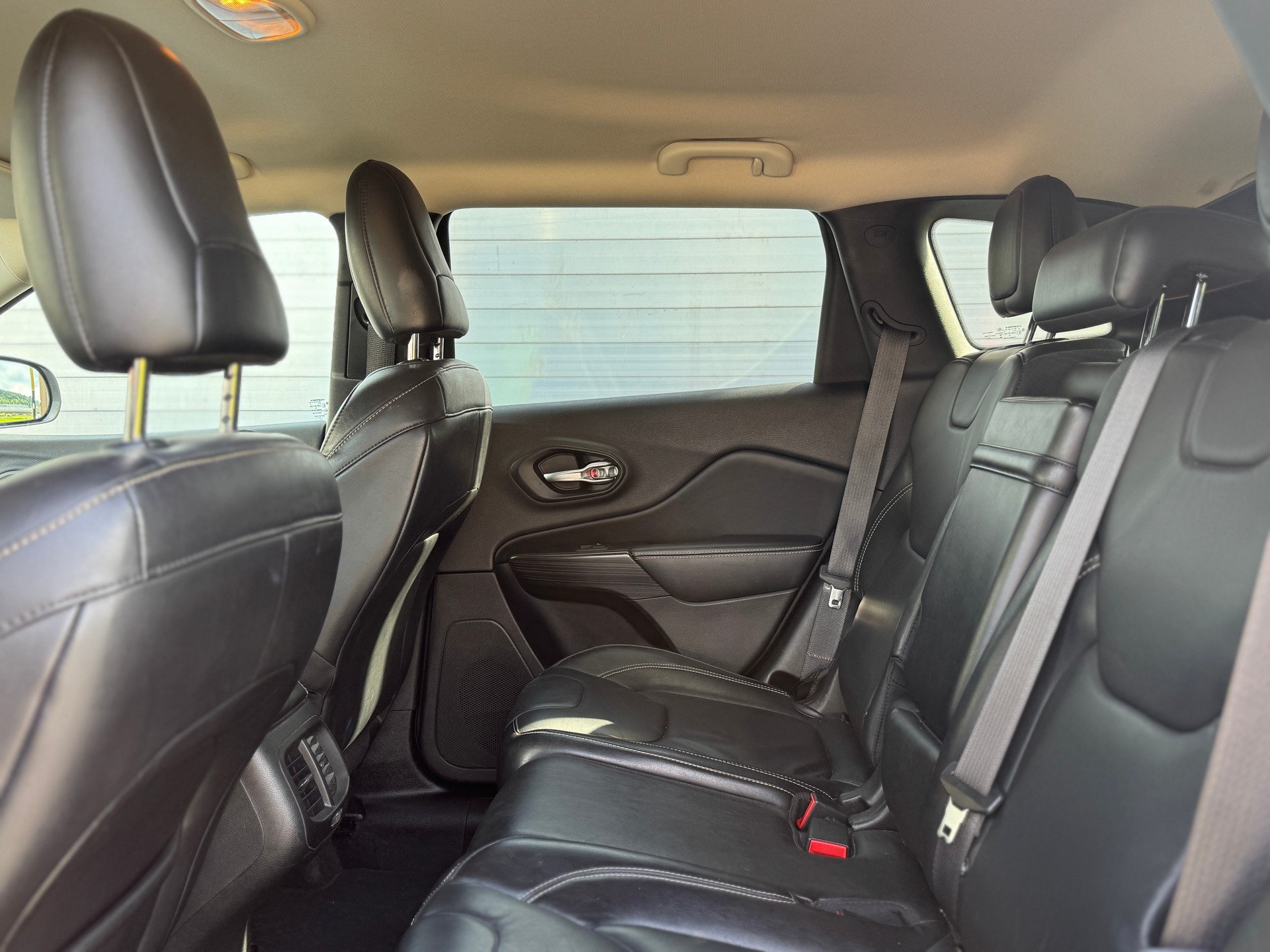 JEEP Limited 2.4-image-5