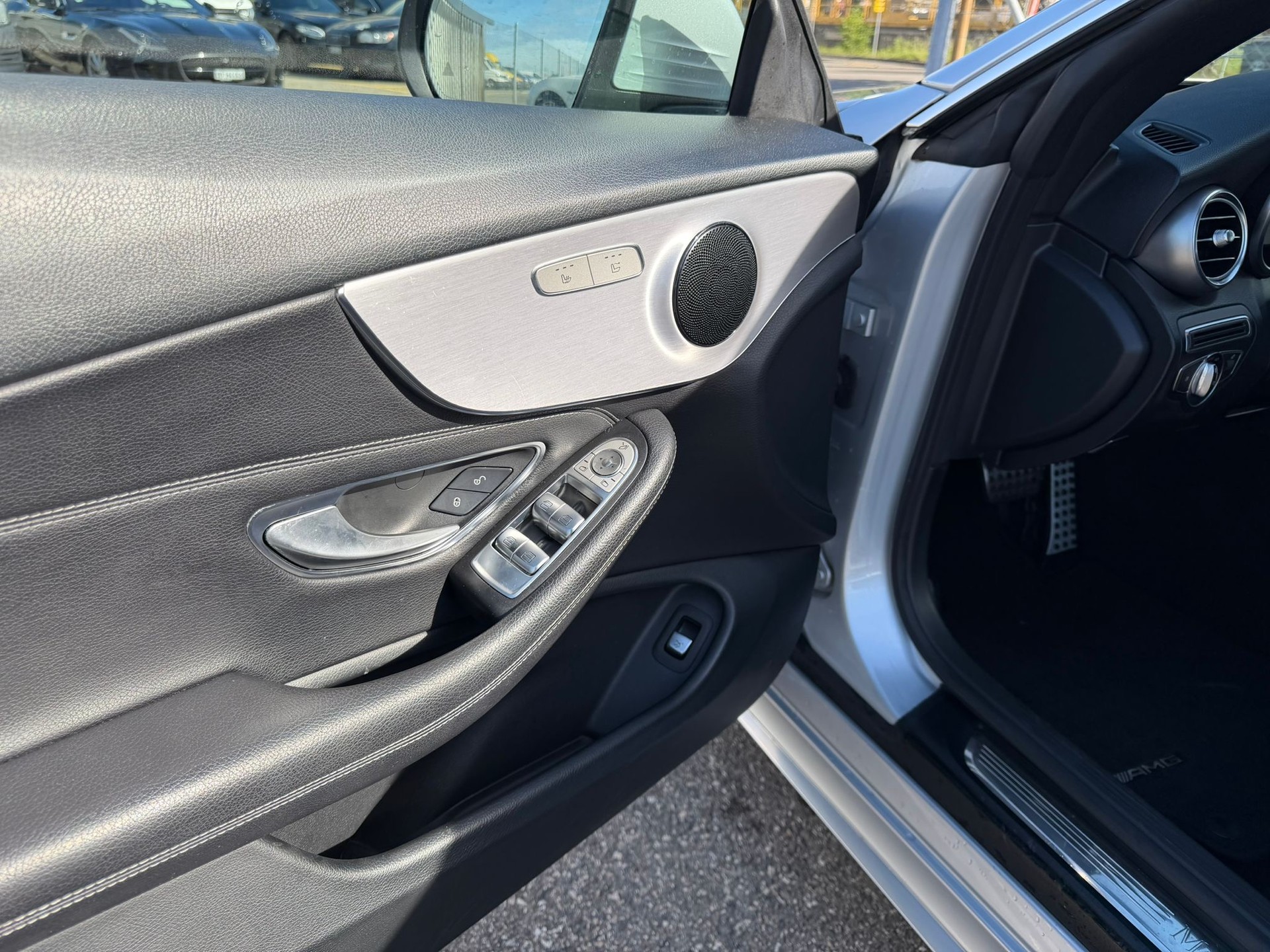 MERCEDES-BENZ C 200 AMG Line Cabriolet 9G-Tronic Garantie 2 ans-image-14