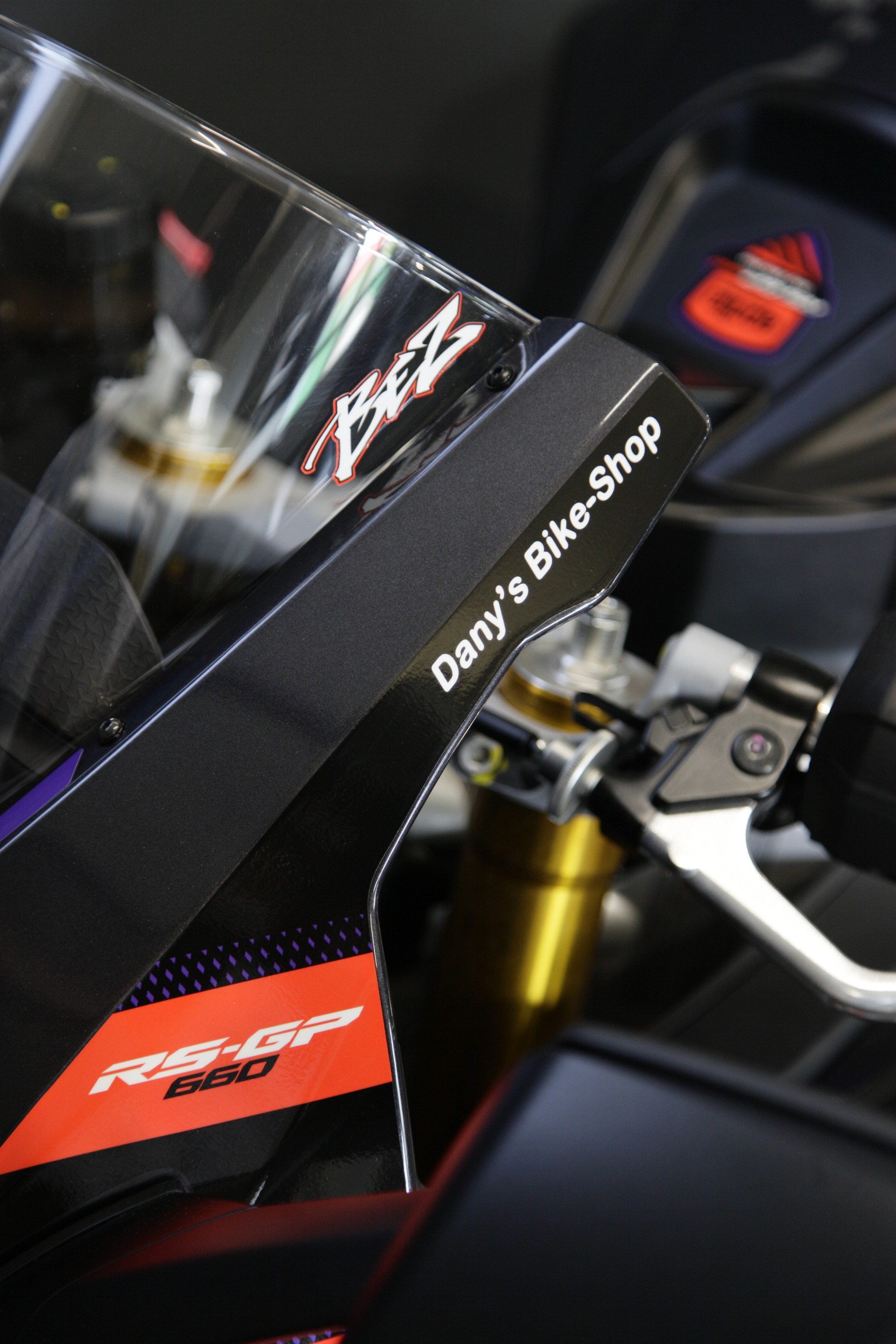 APRILIA RS GP 660 Bezzechi black Rims E5+ (35kW)-image-4