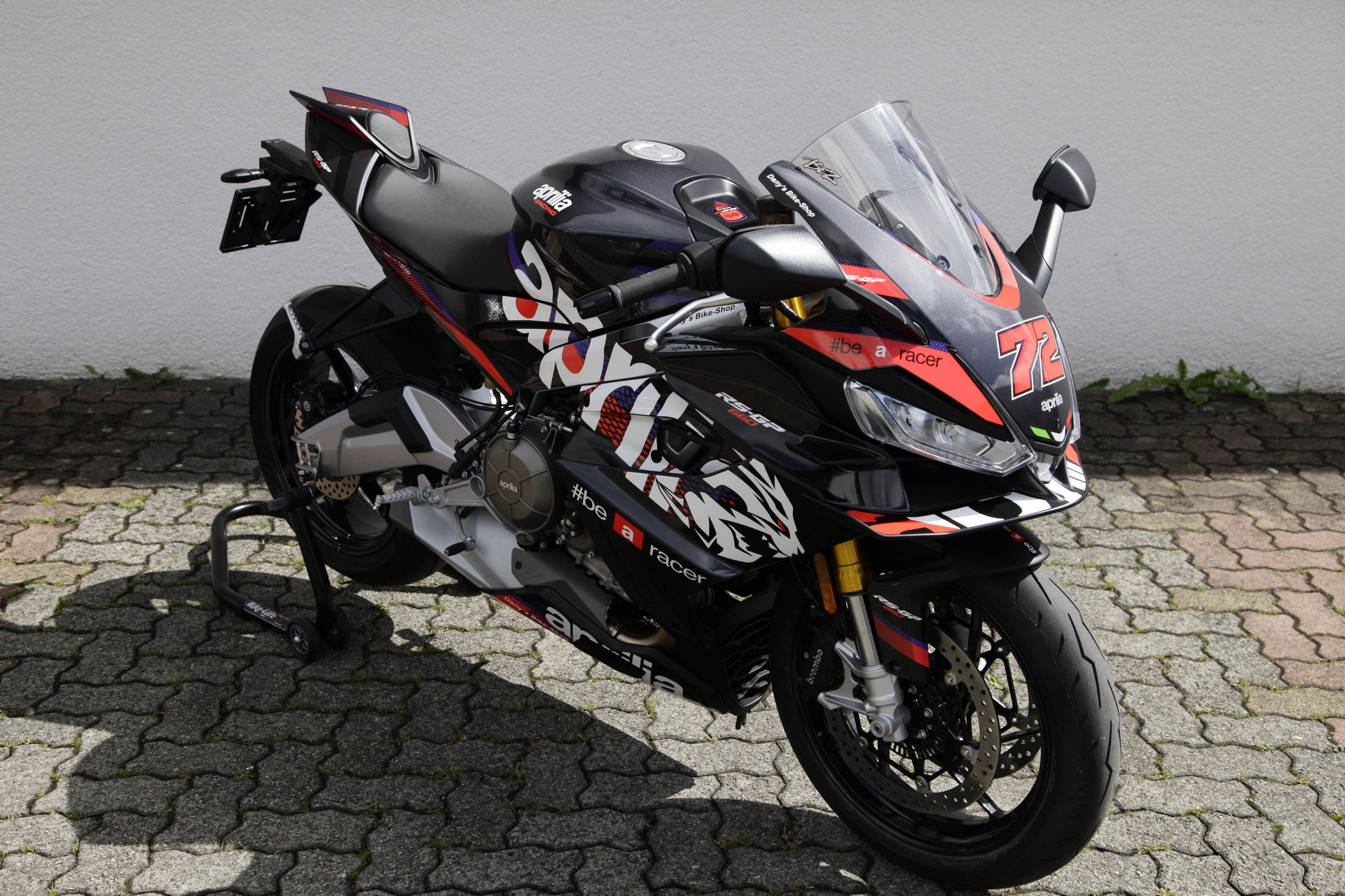APRILIA RS GP 660 Bezzechi black Rims E5+ (35kW)-image-10