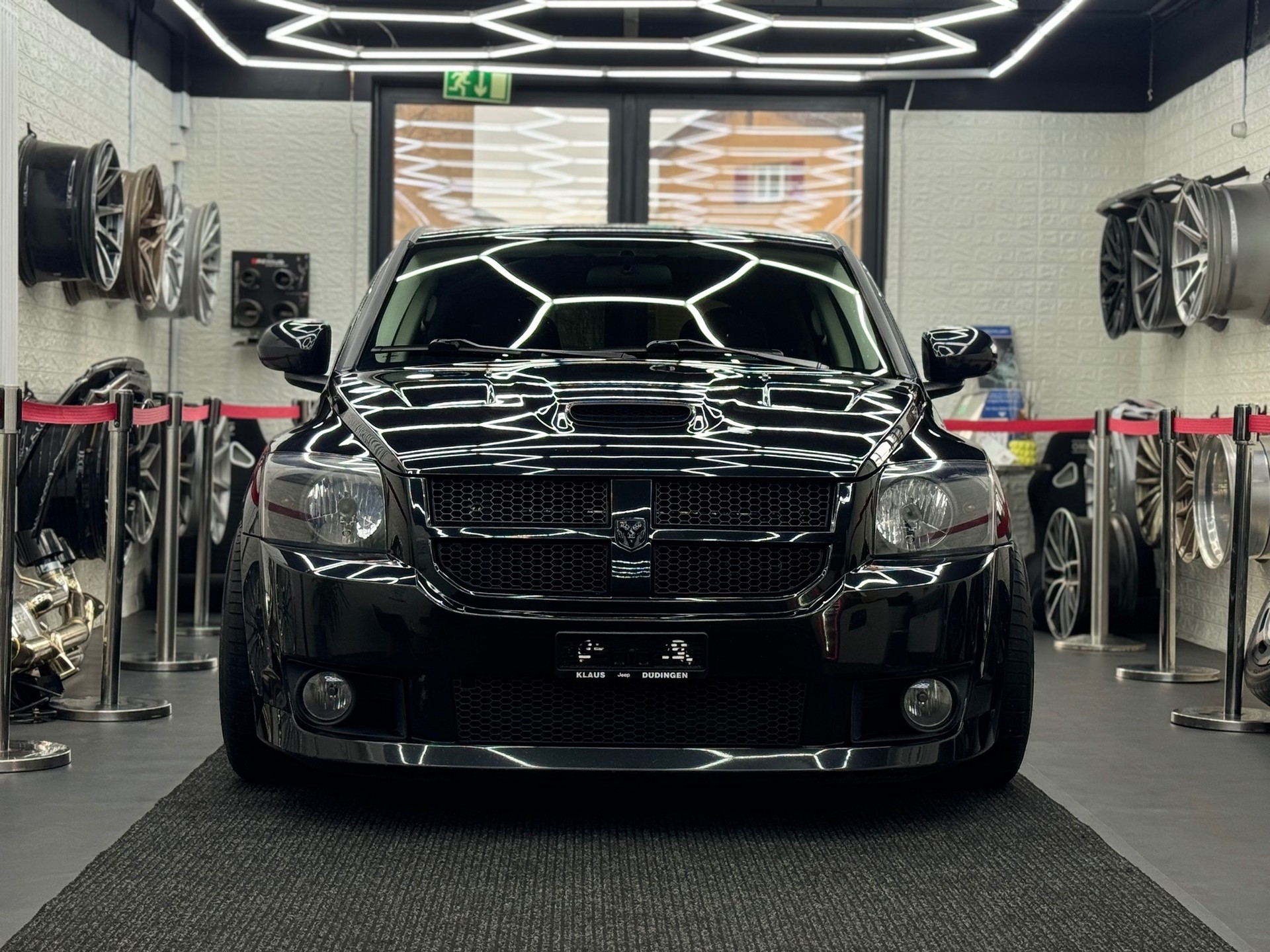 DODGE Caliber 2.4 SRT4-image-2