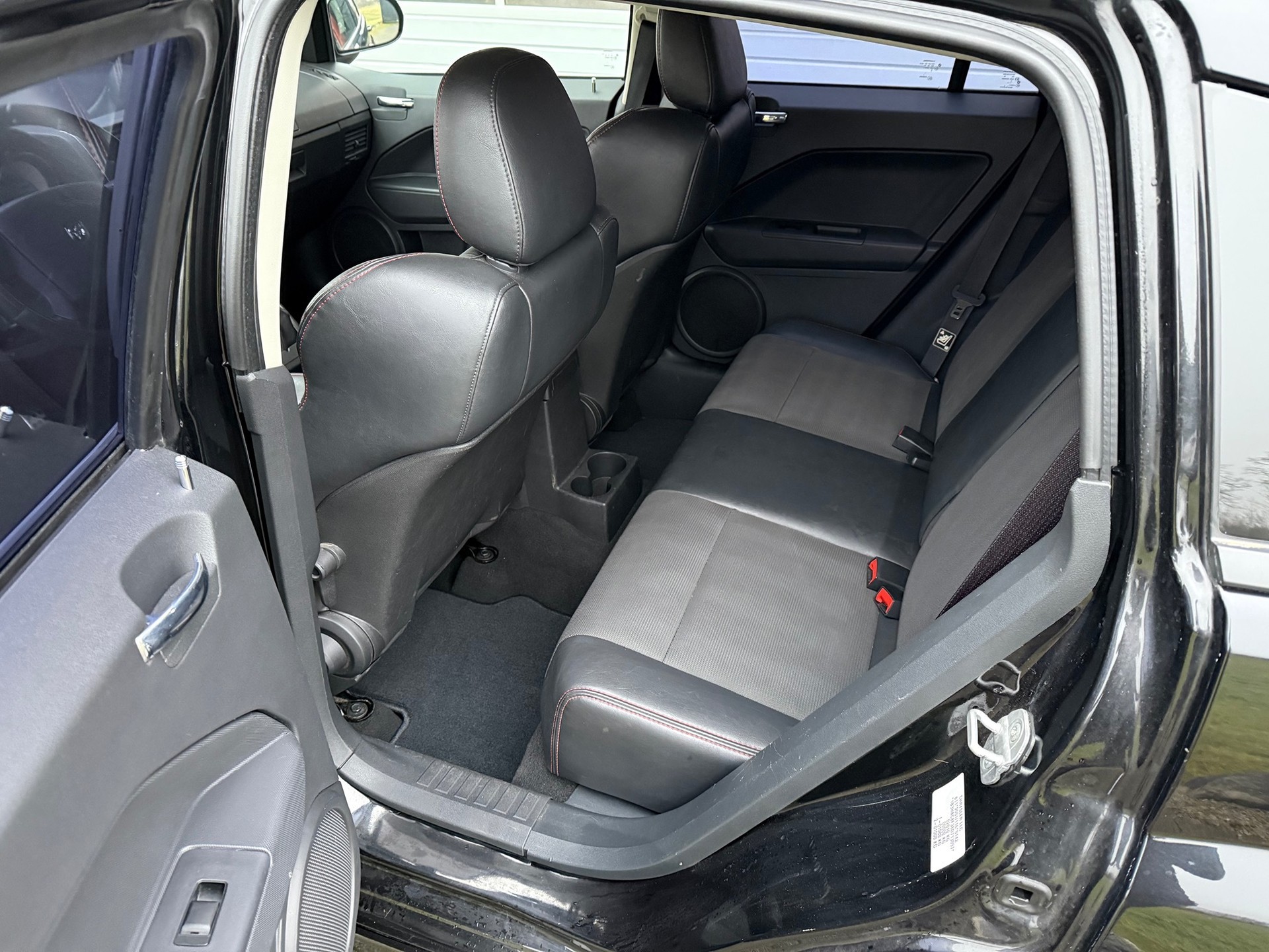 DODGE Caliber 2.4 SRT4-image-11