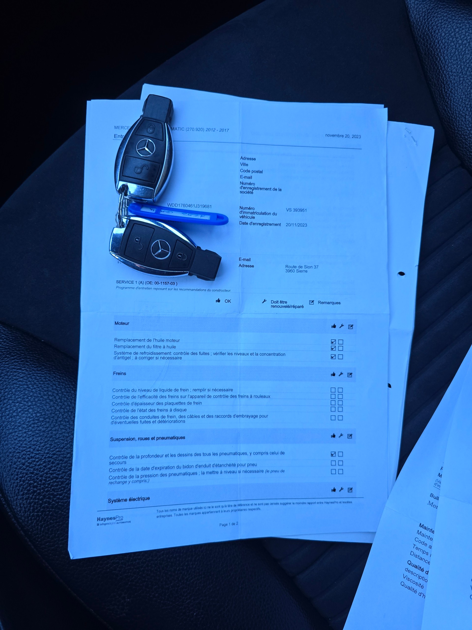 MERCEDES-BENZ A 250 Sport 4Matic AMG Line 7G-DCT-image-23