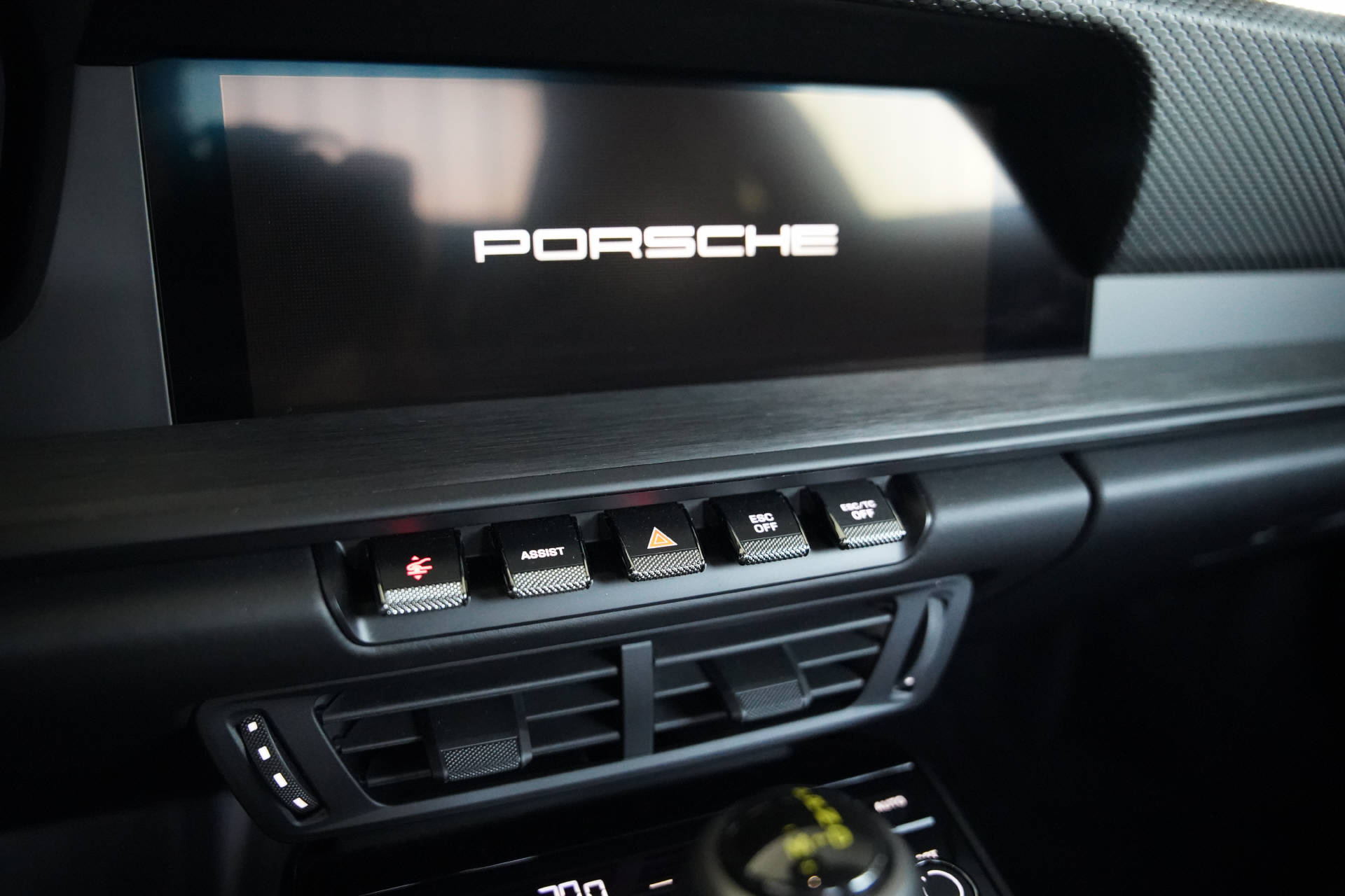 PORSCHE 911 GT3 Touring PDK Oak Green-image-13