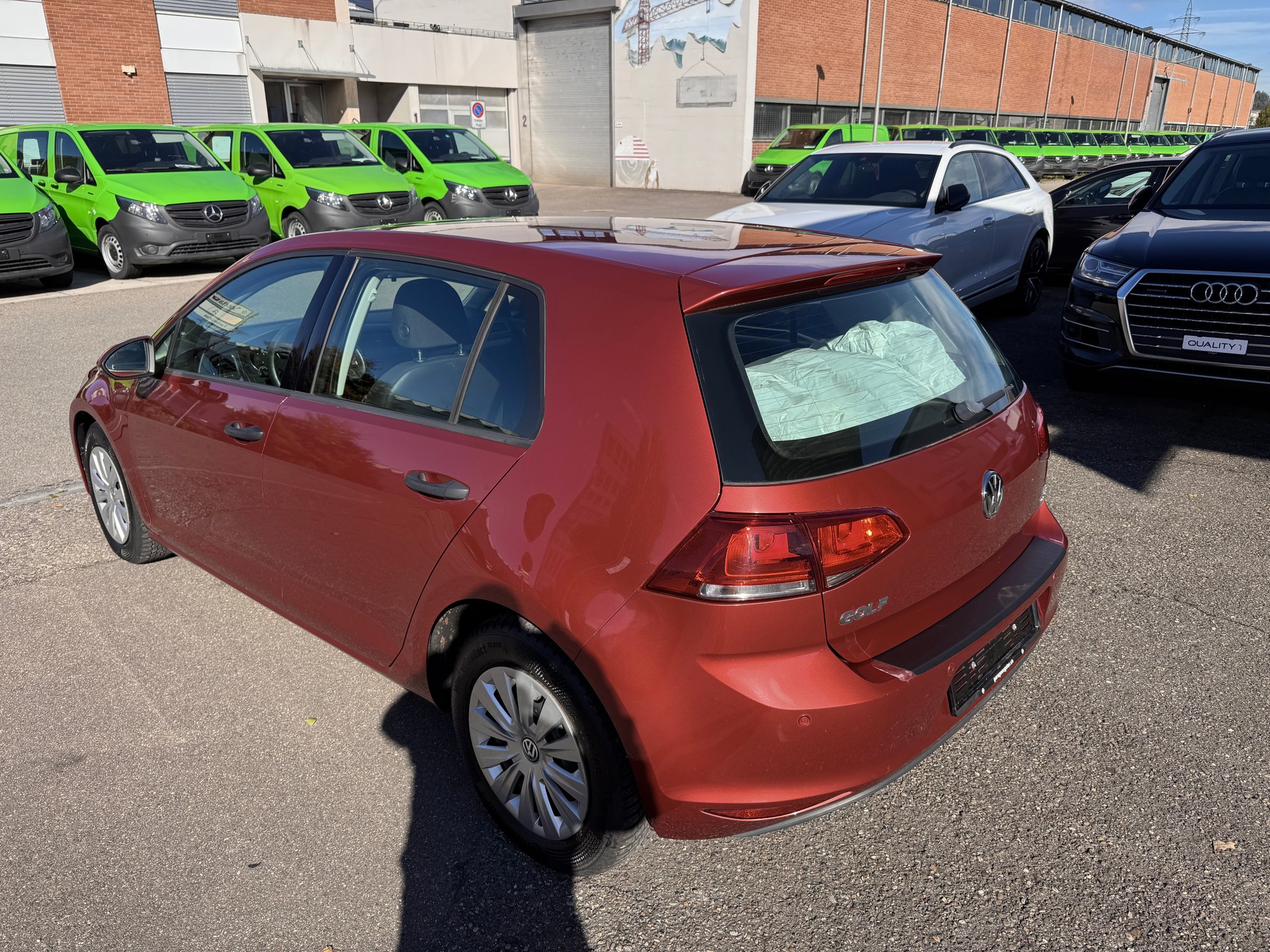 VW Golf 1.2 TSI Trendline-image-2
