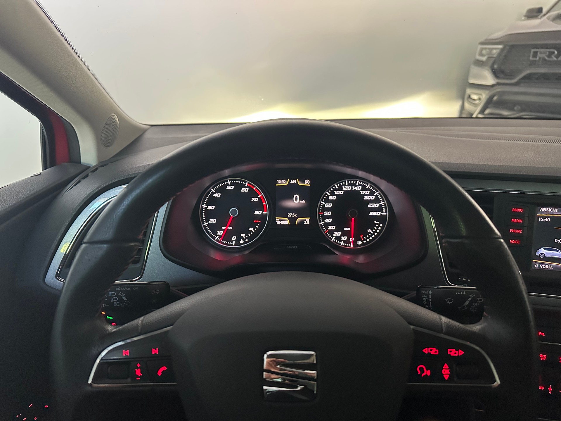 SEAT Leon 1.4 TSI FR-image-6