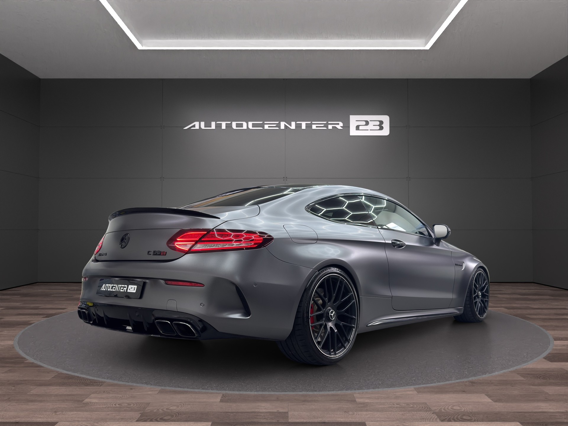 MERCEDES-BENZ C 63 S AMG 9G-tronic-image-4