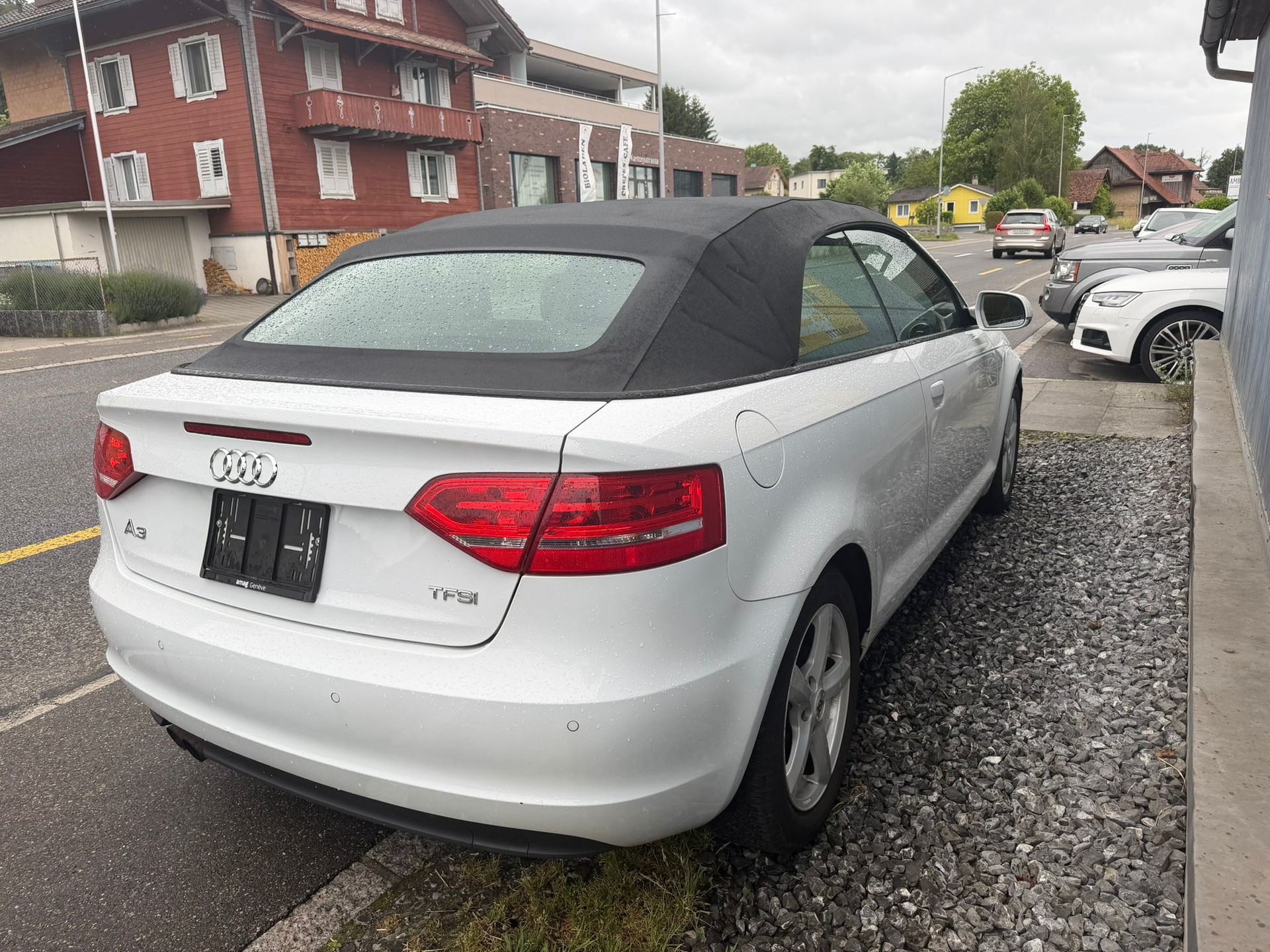 AUDI A3 Cabriolet 1.8 TFSI Ambition-image-5