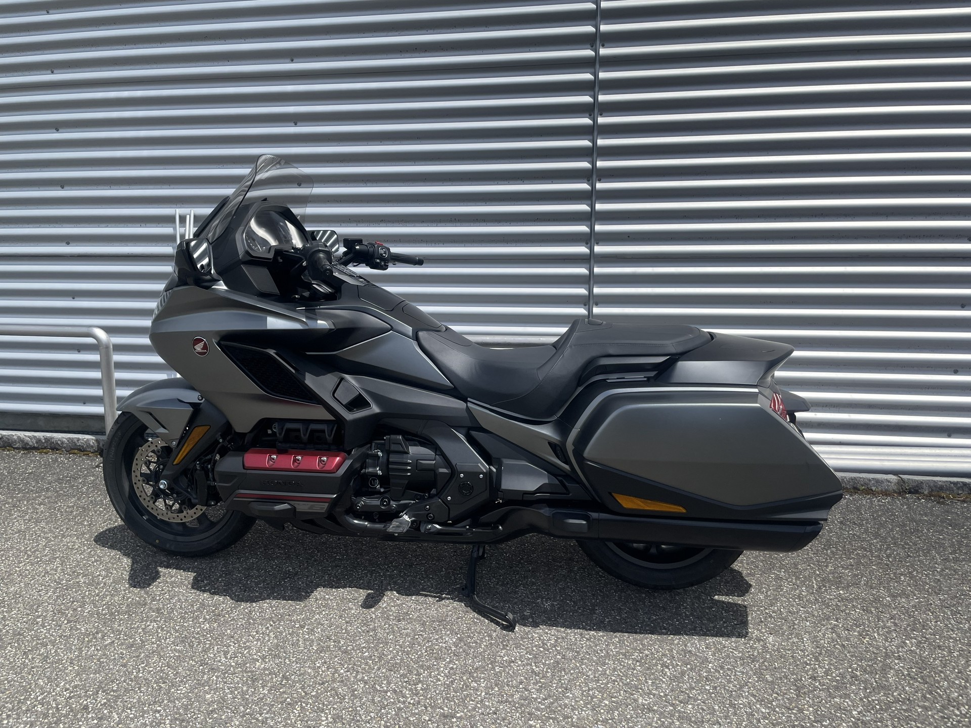 HONDA GL 1800 B Goldwing Bagger-image-2